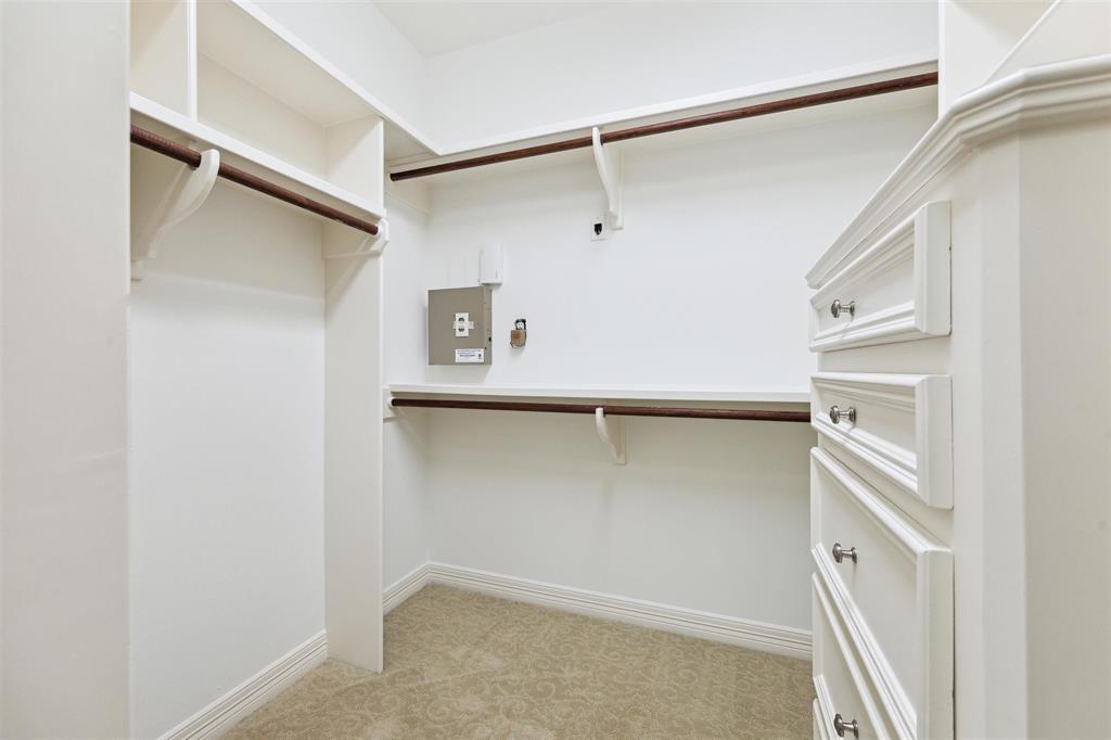 3315 Robinhood Street