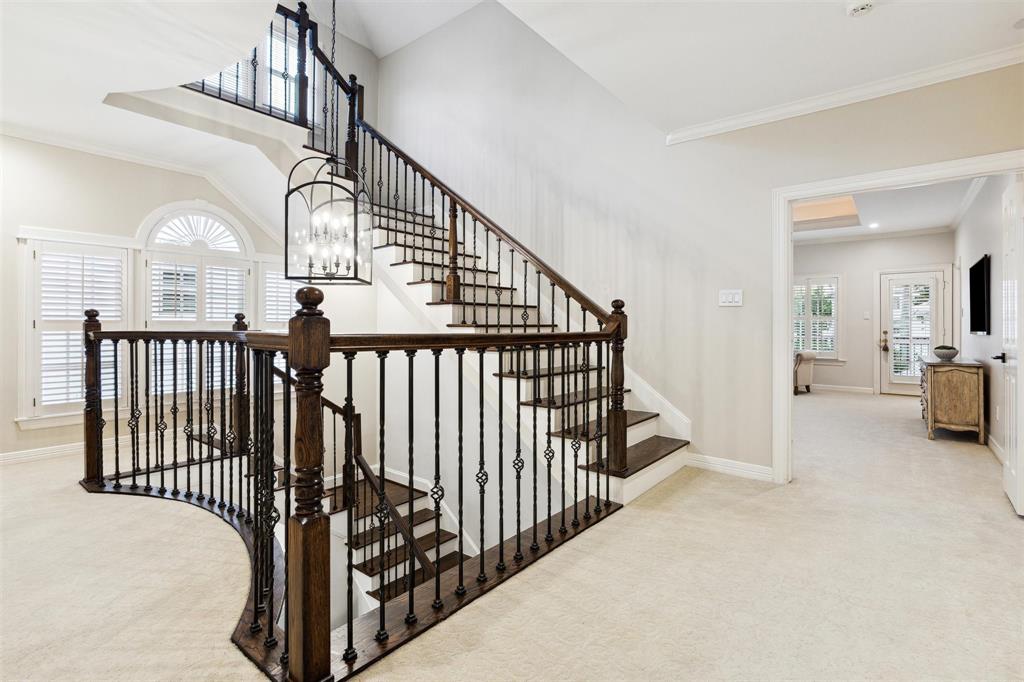 3315 Robinhood Street