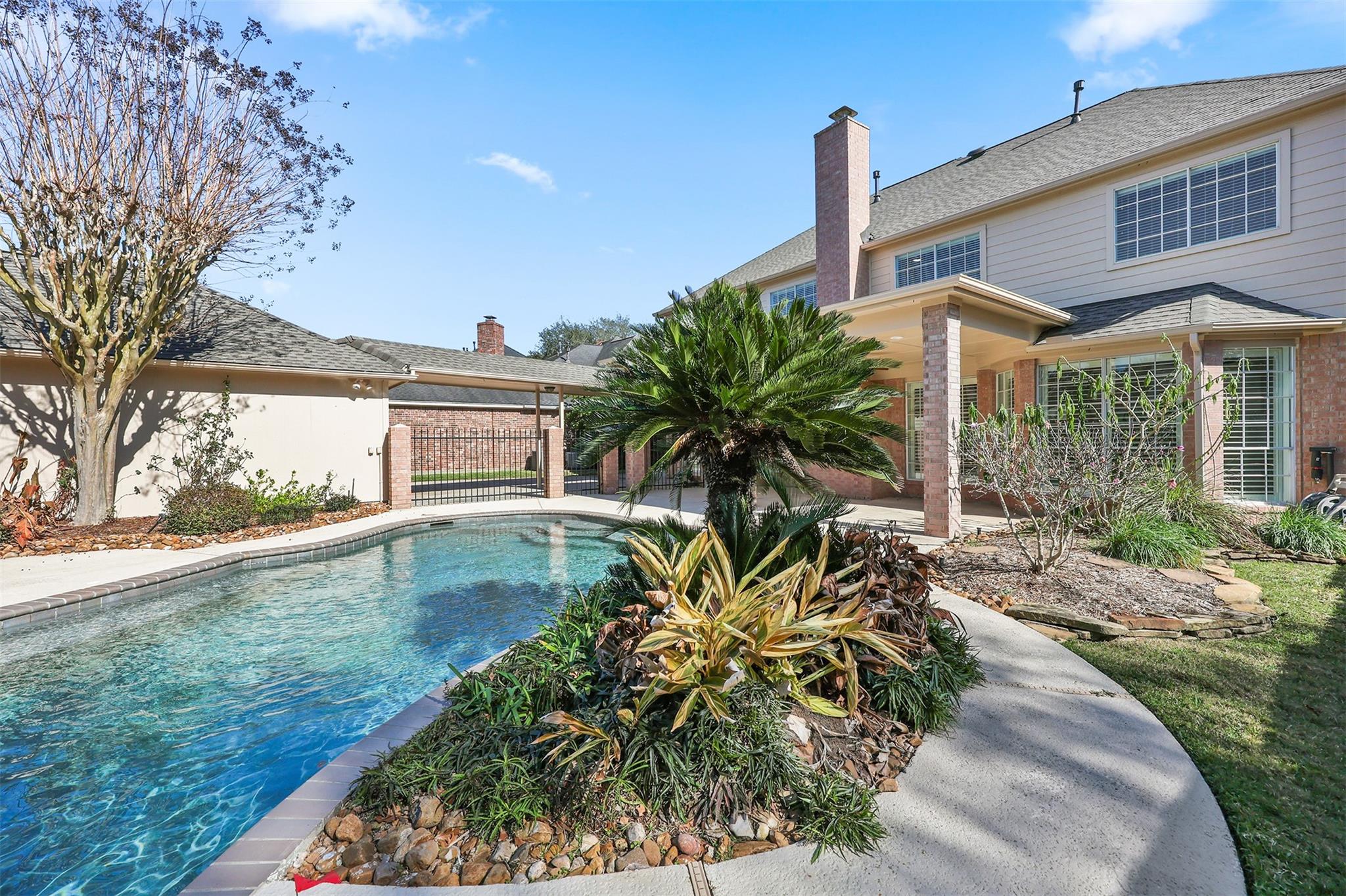 4215 Olive Oak Court
