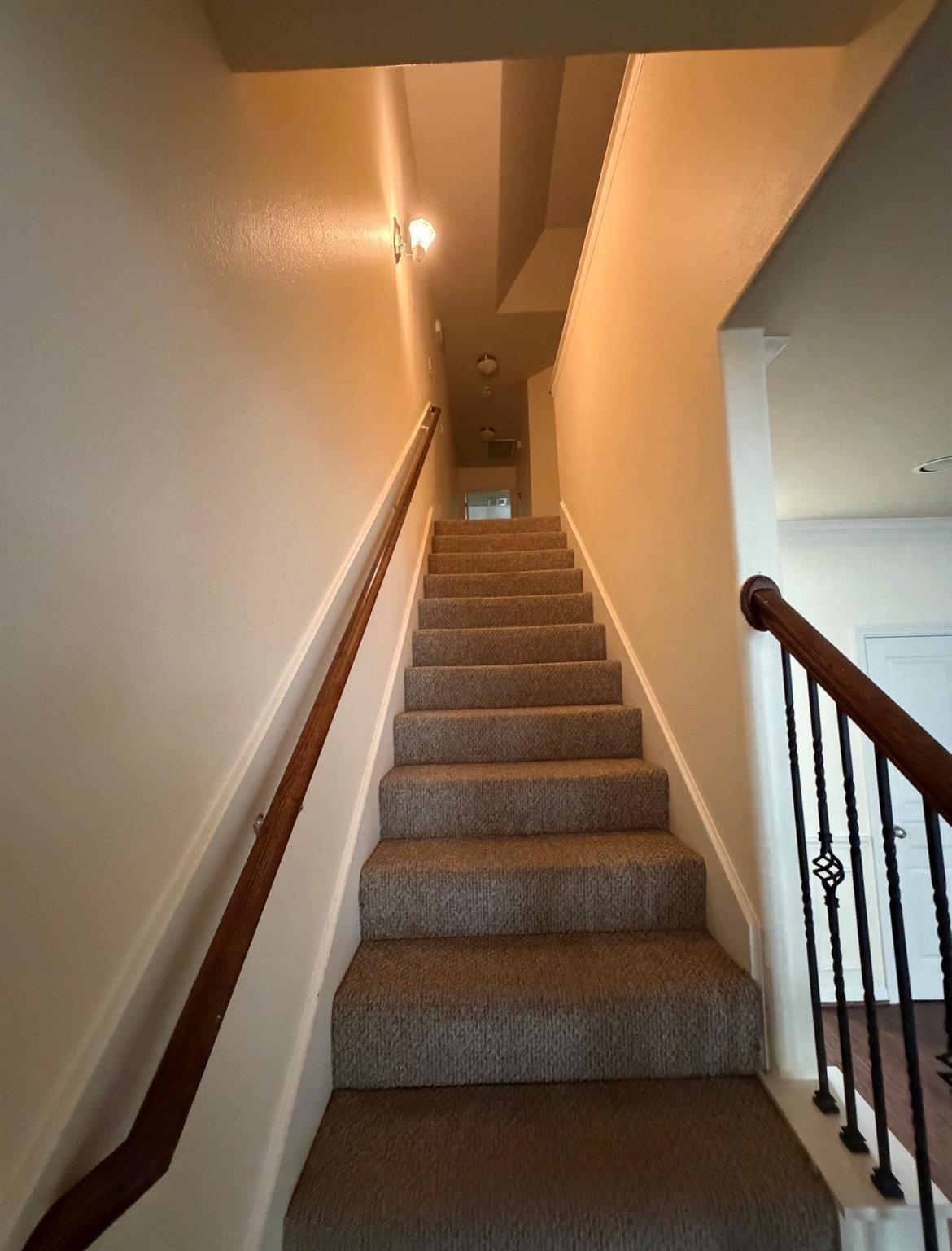 1048 W 26th Street
