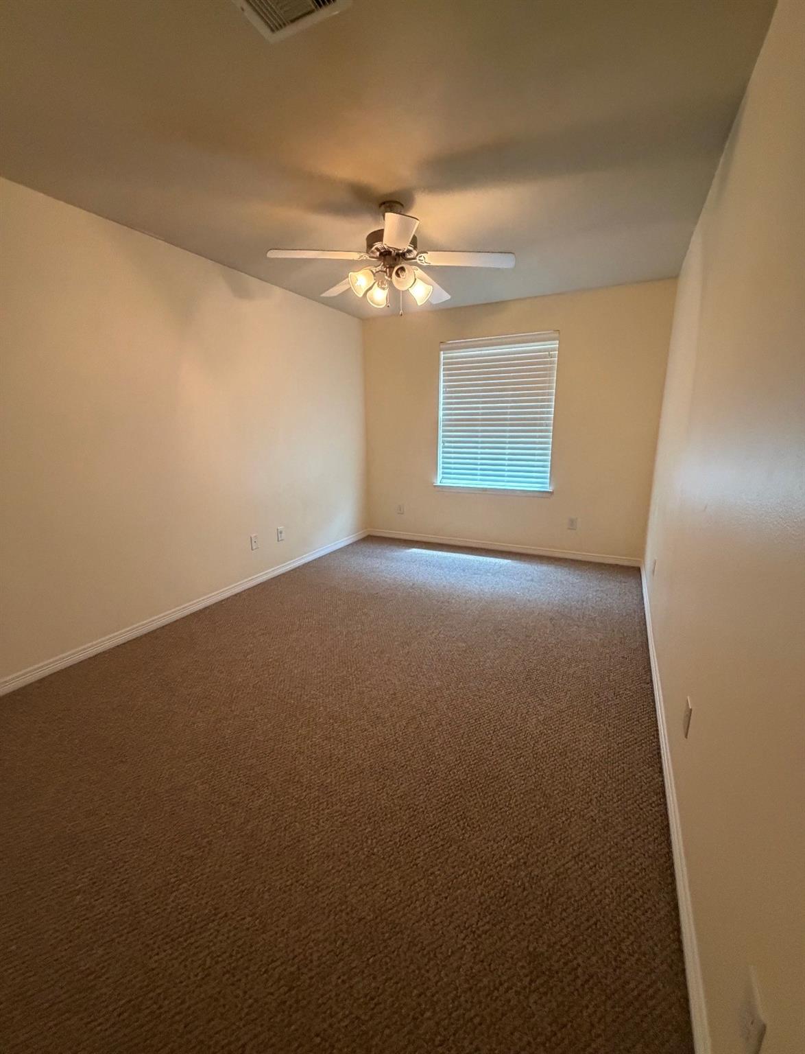 1048 W 26th Street
