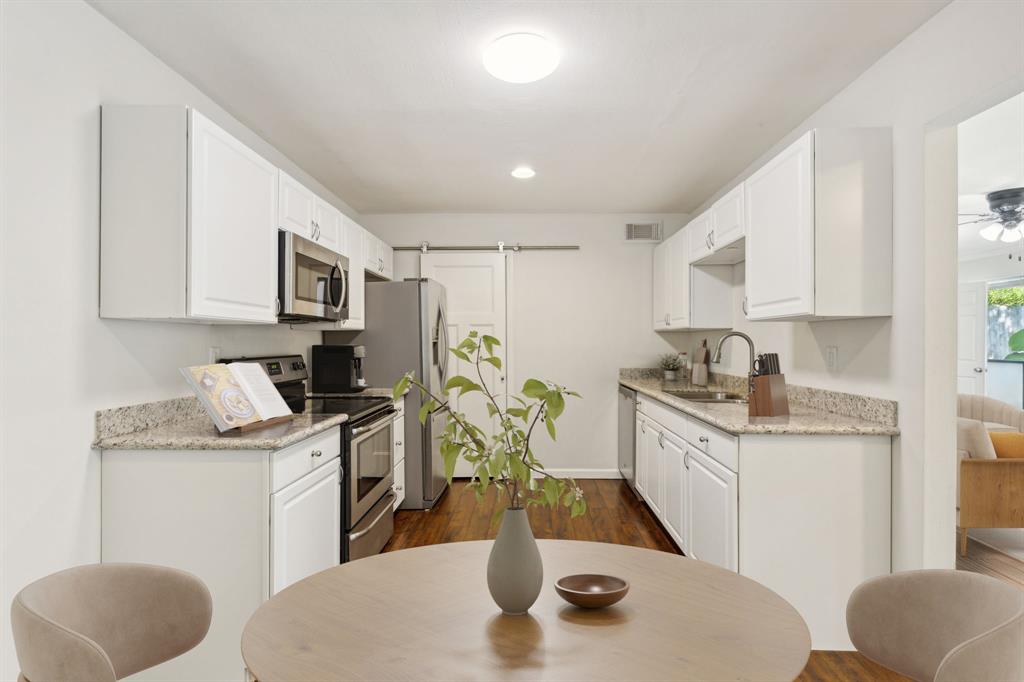 1601 S Shepherd Drive # 112
