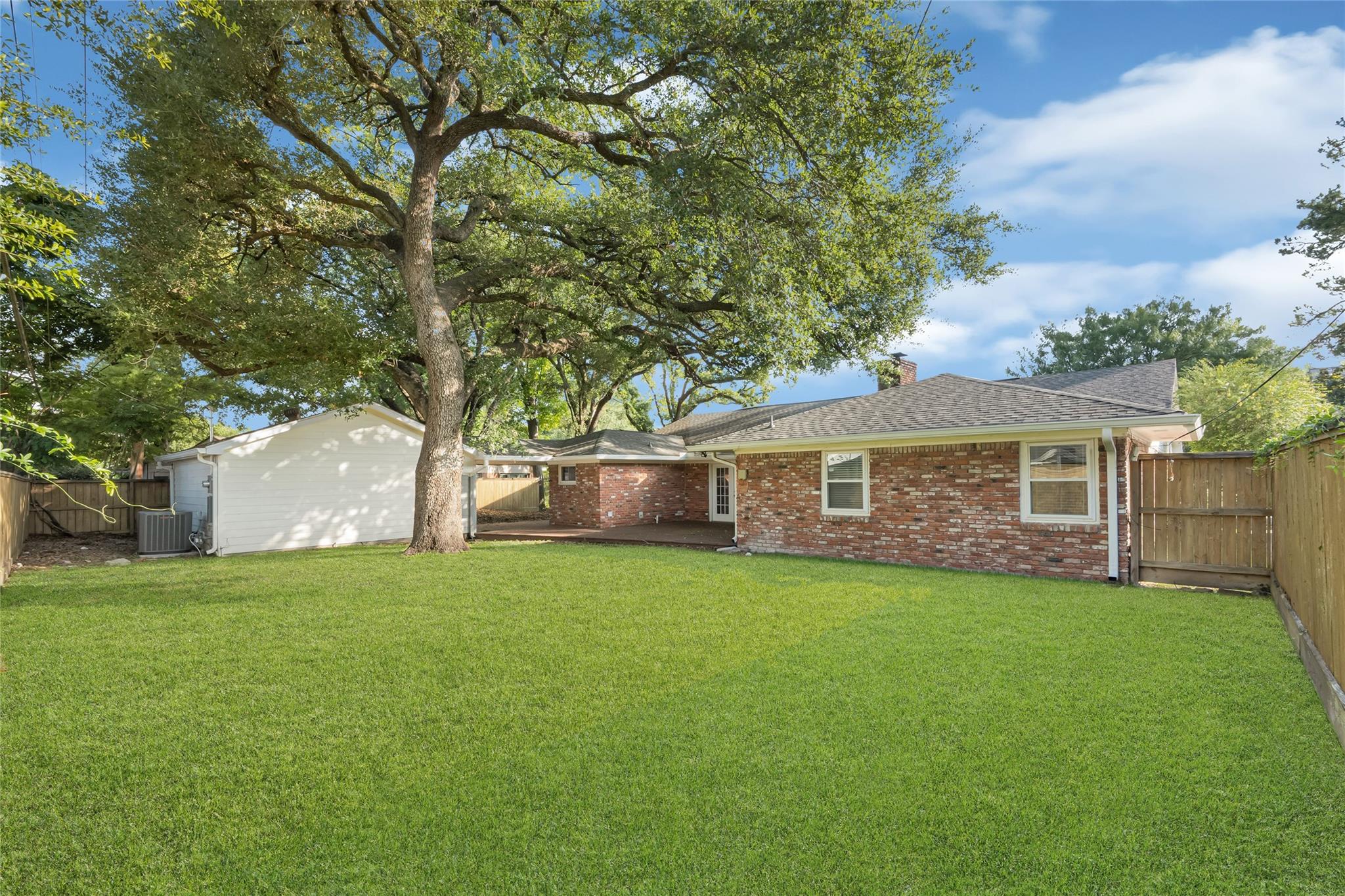 3815 Latma Drive