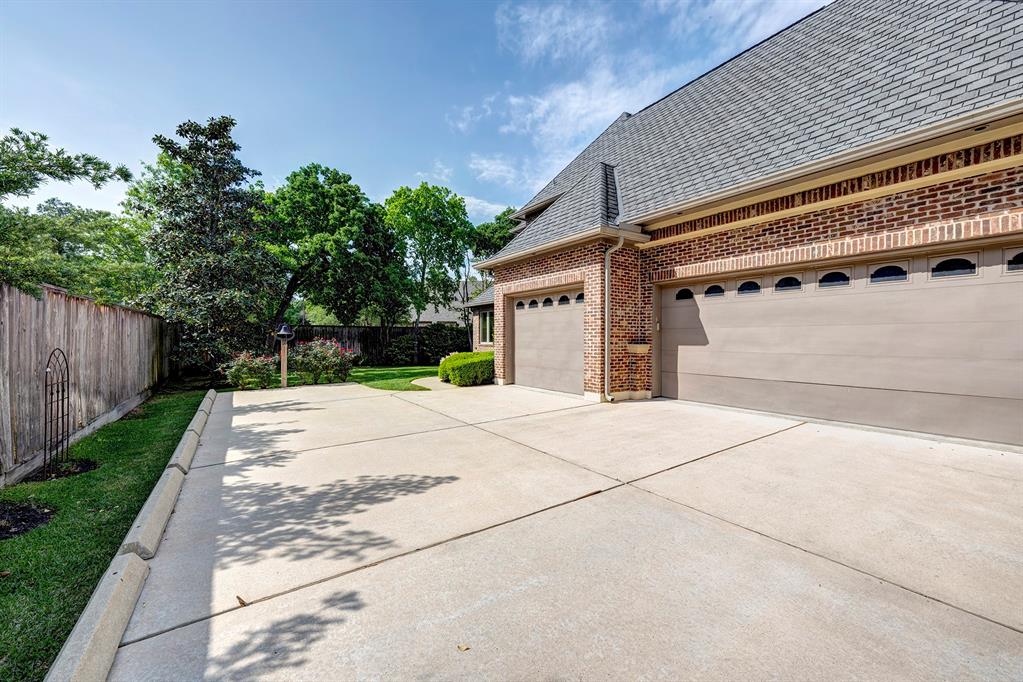 6 Raydon Lane