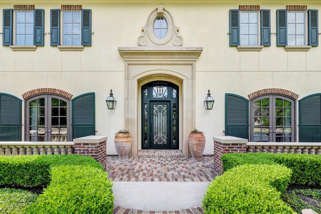 6 Raydon Lane