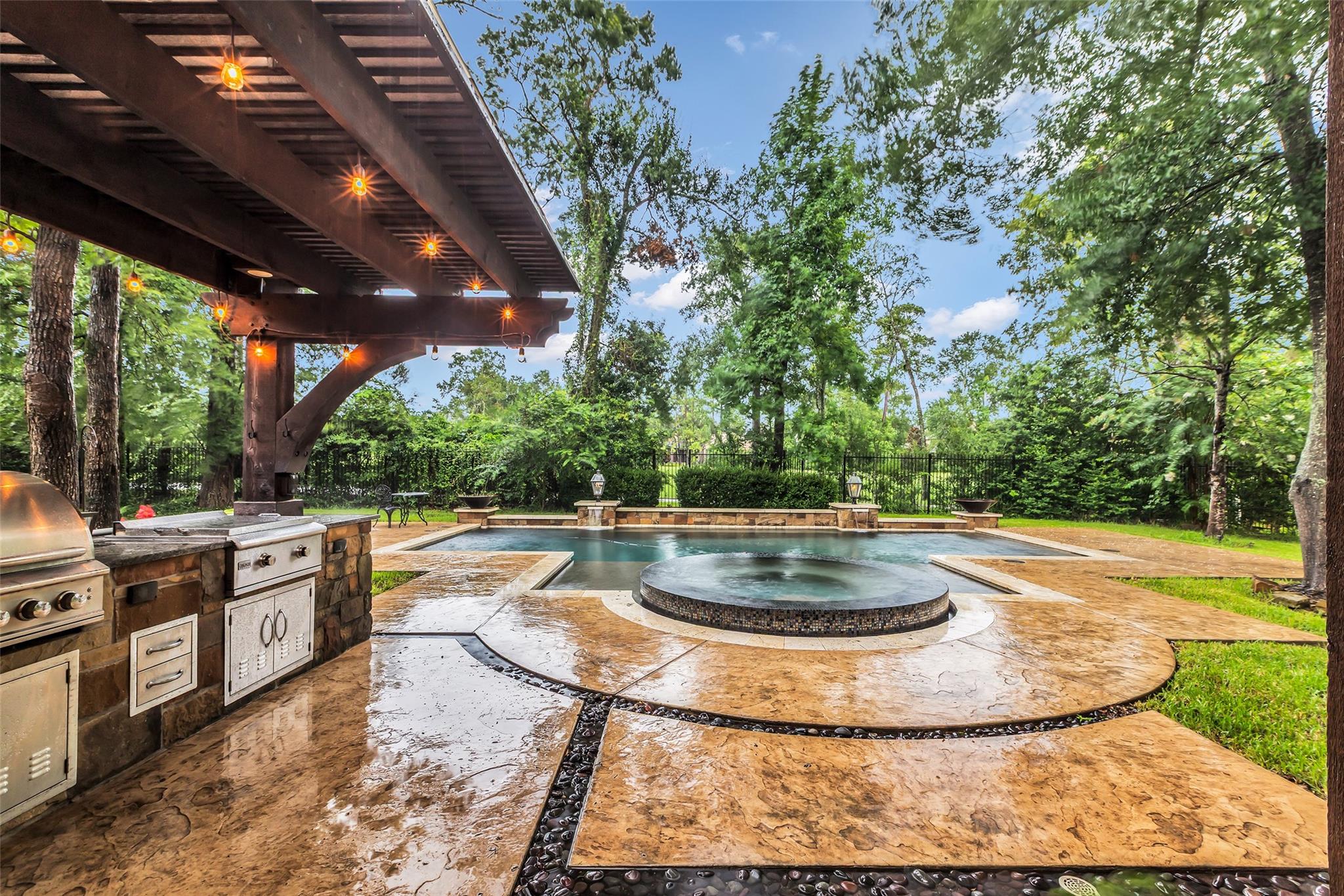 71 Player Oaks Place