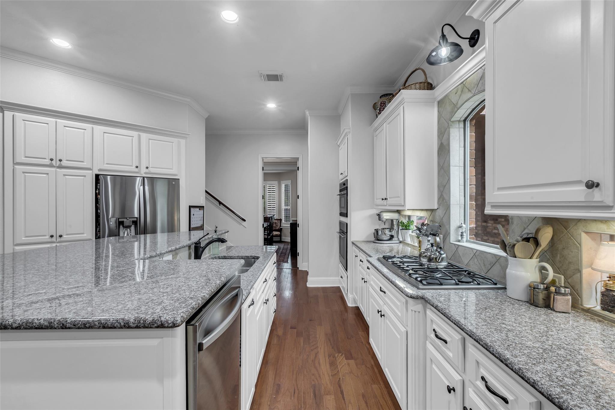 71 Player Oaks Place