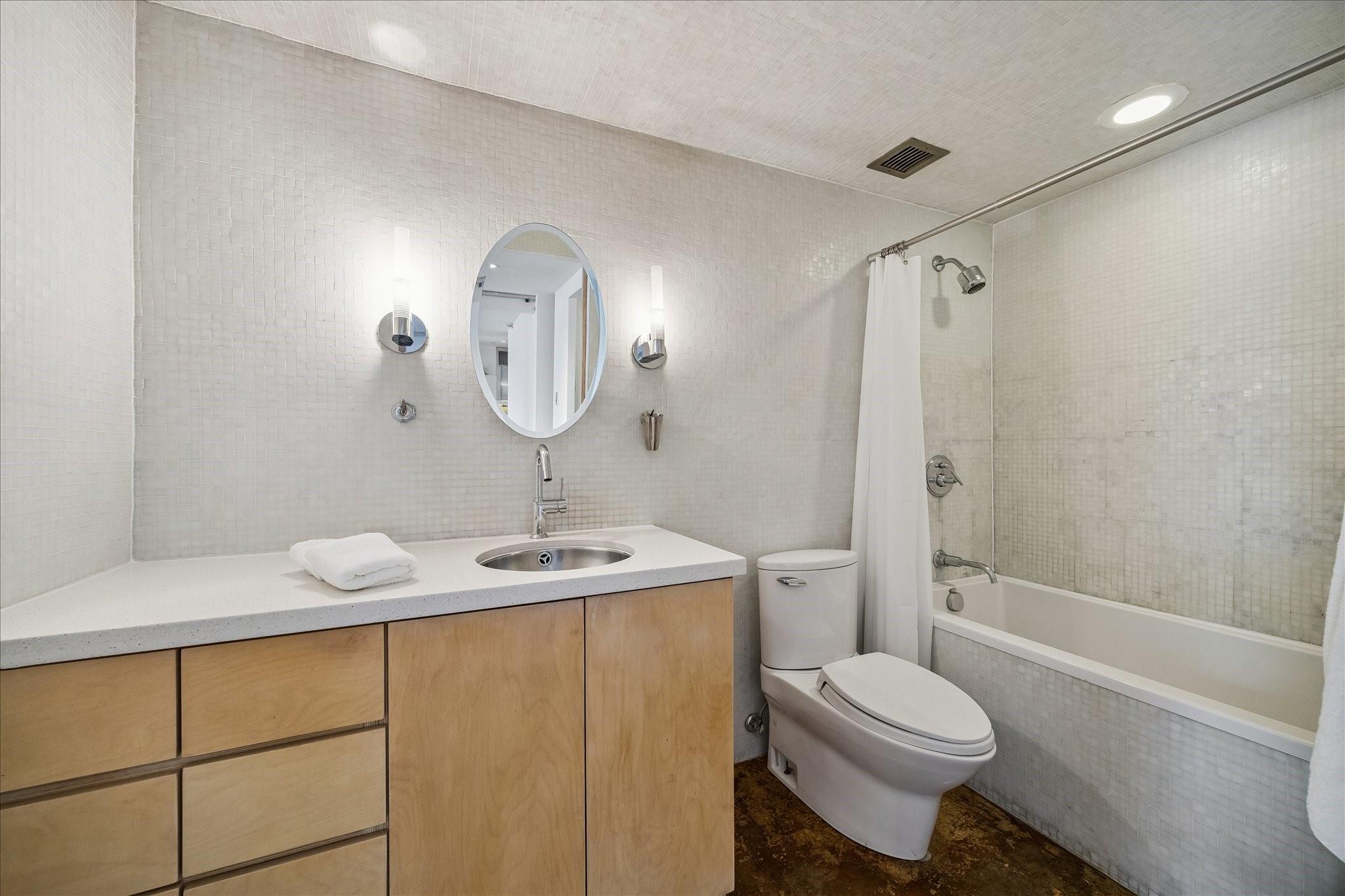 2701 Westheimer Road # 1H