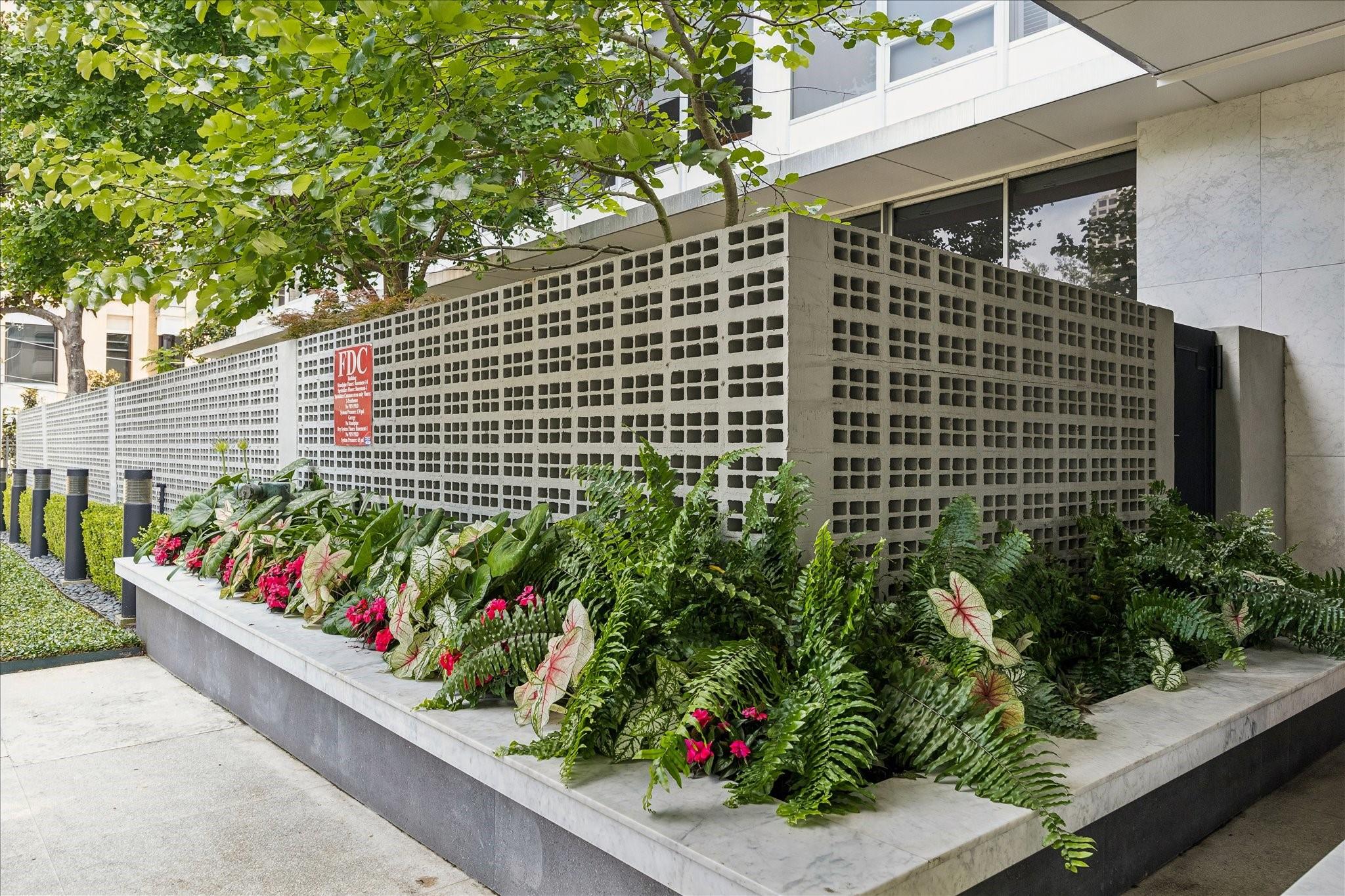 2701 Westheimer Road # 1H