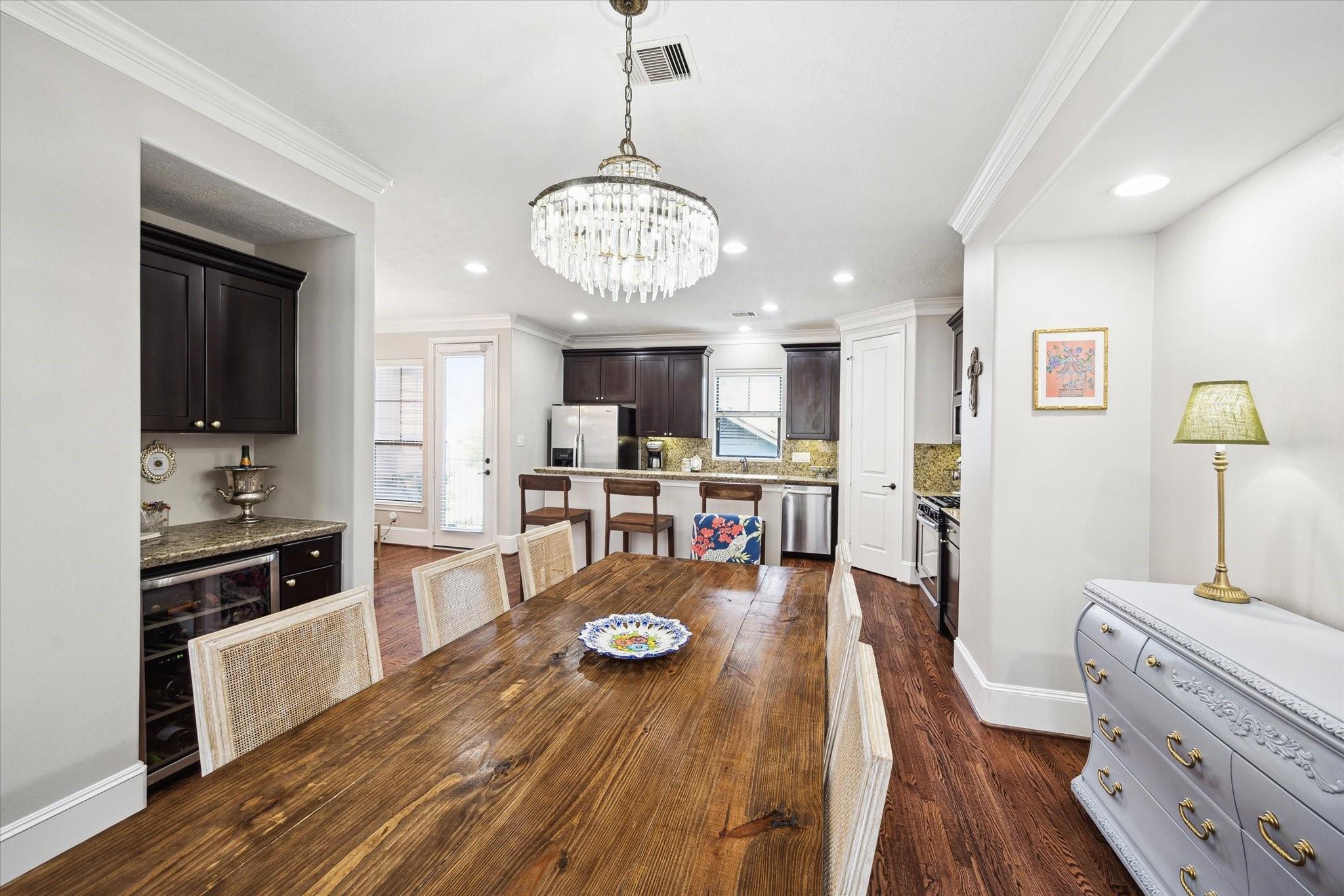 1042 W 23rd Street # B