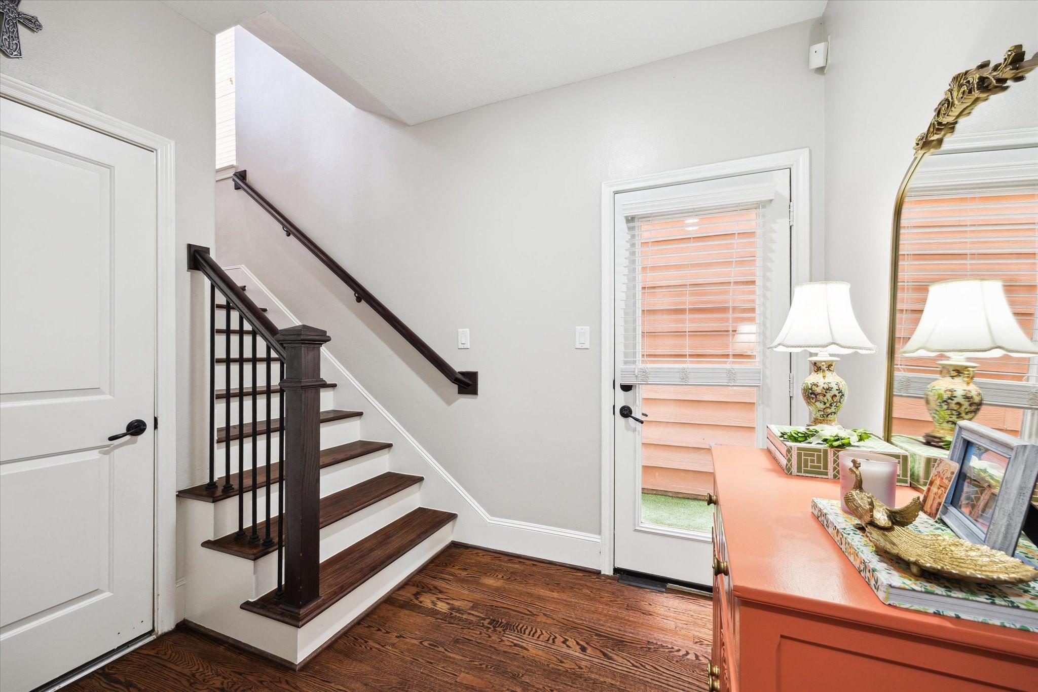 1042 W 23rd Street # B