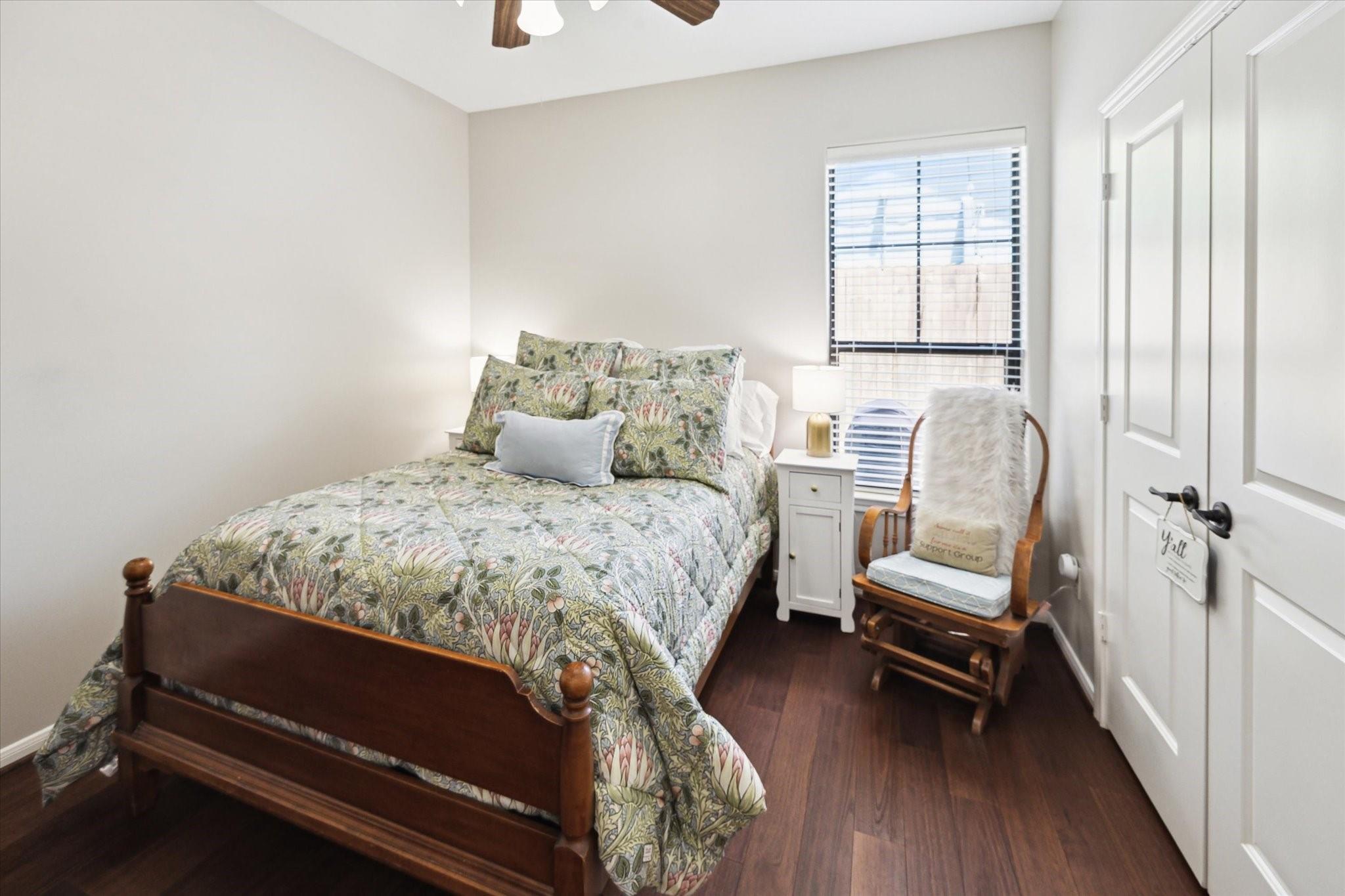 1042 W 23rd Street # B