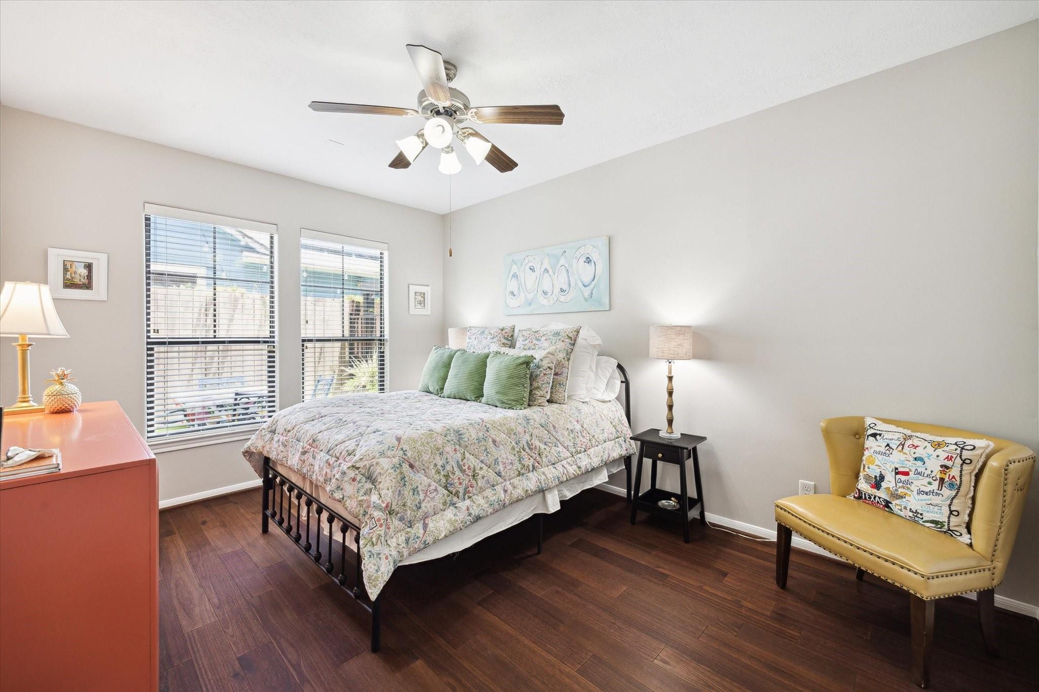 1042 W 23rd Street # B
