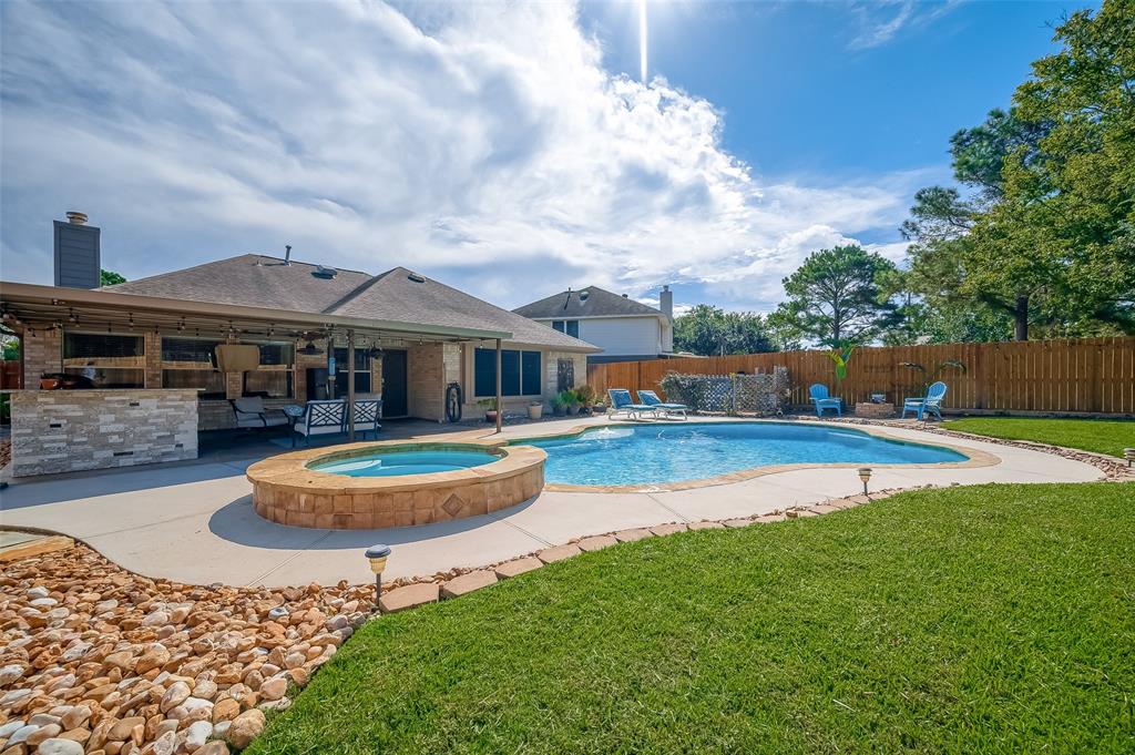 14811 Wild Ivy Court