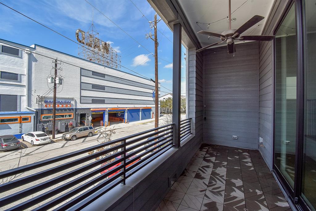 829 Live Oak Street