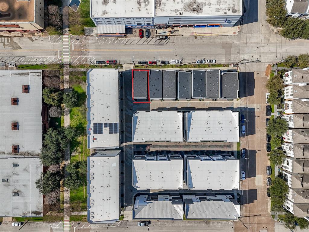 829 Live Oak Street