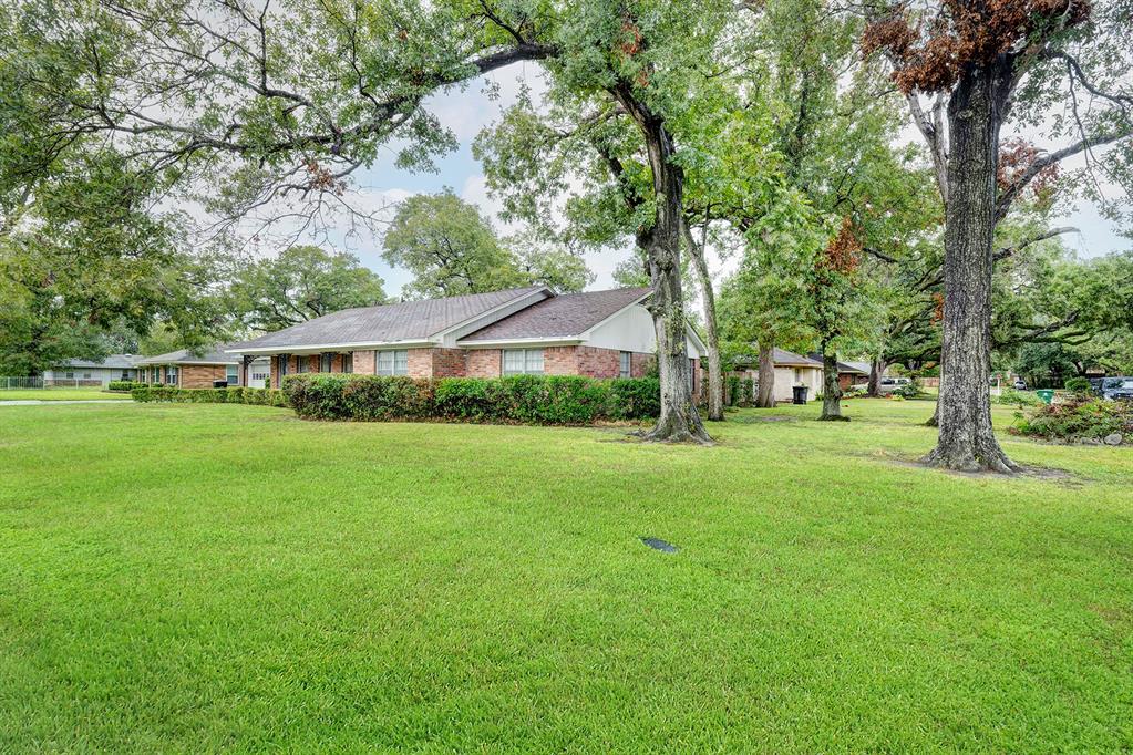 9836 Westview Drive