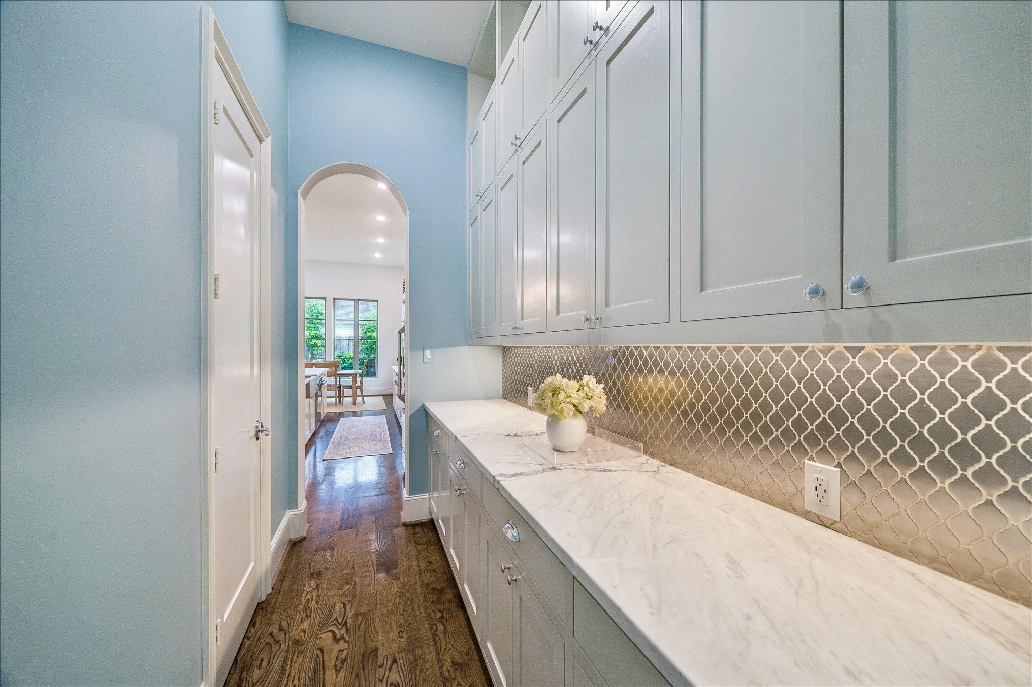 4131 Coleridge Street