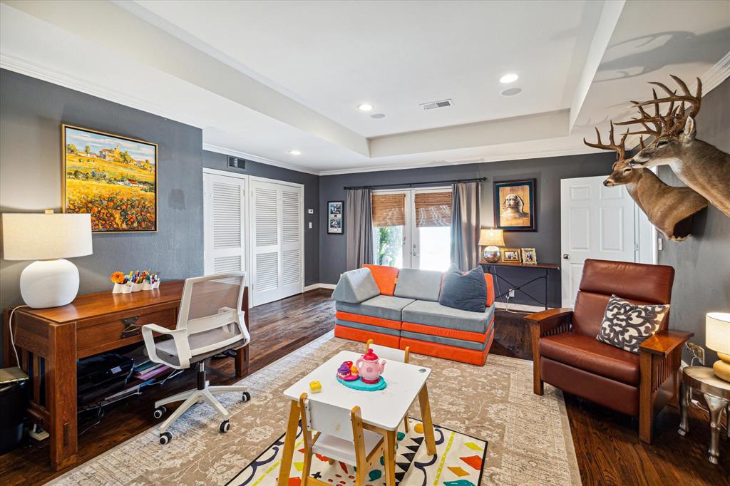 6138 Holly Springs Drive