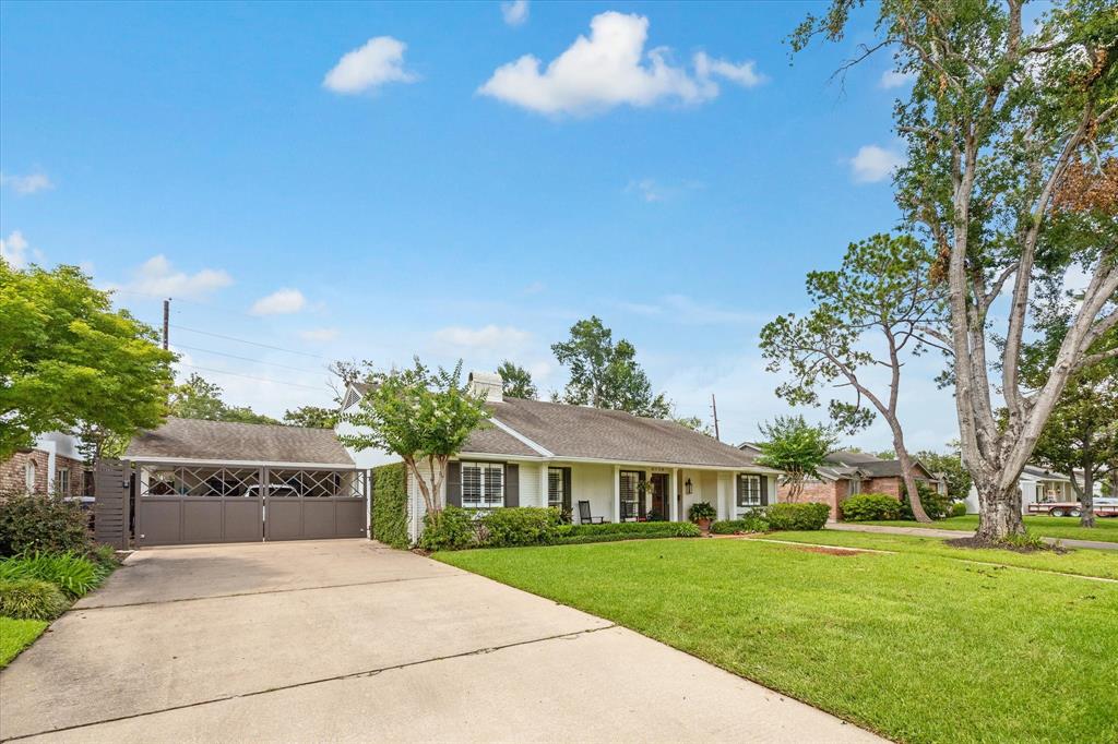 6138 Holly Springs Drive