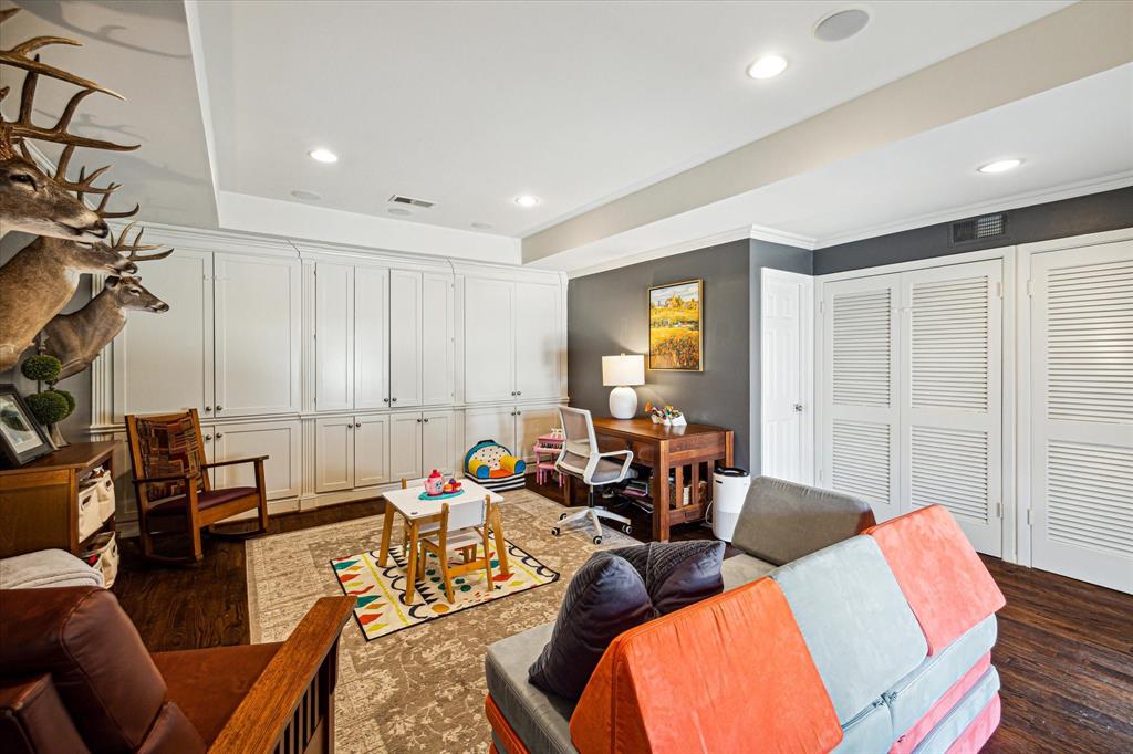 6138 Holly Springs Drive