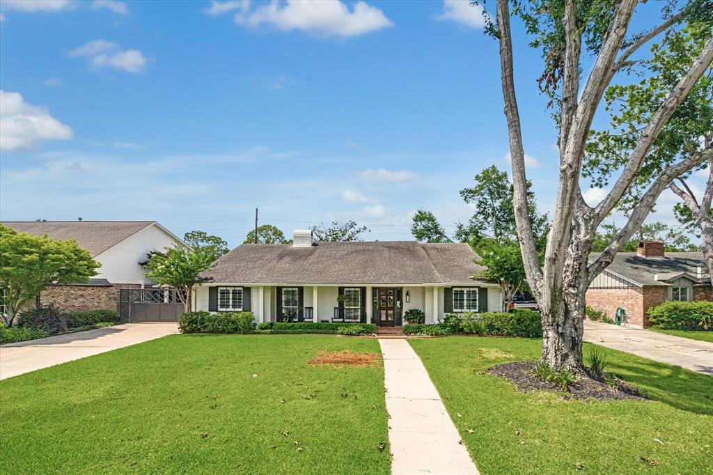 6138 Holly Springs Drive