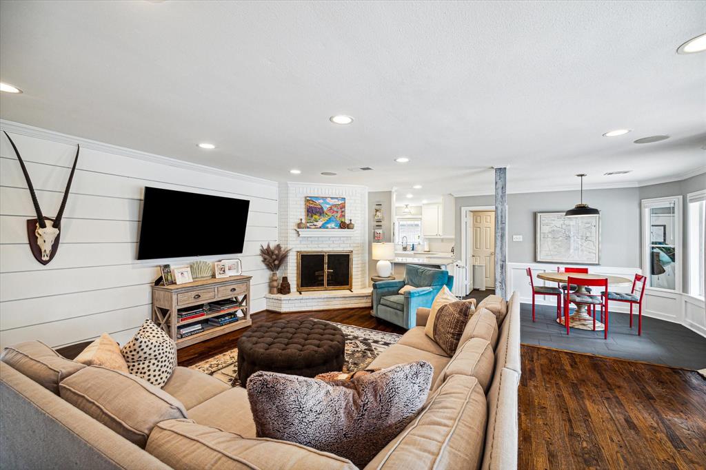 6138 Holly Springs Drive