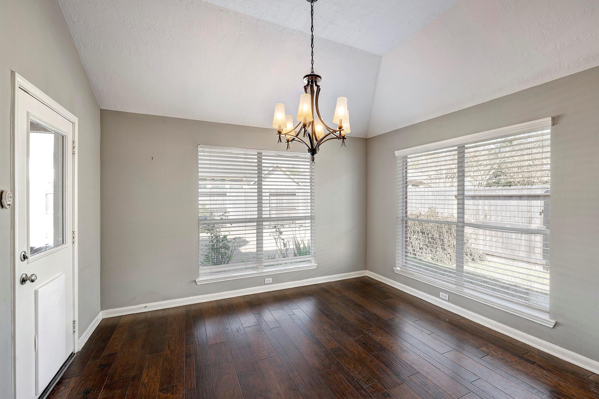 1507 Hidden Terrace Drive