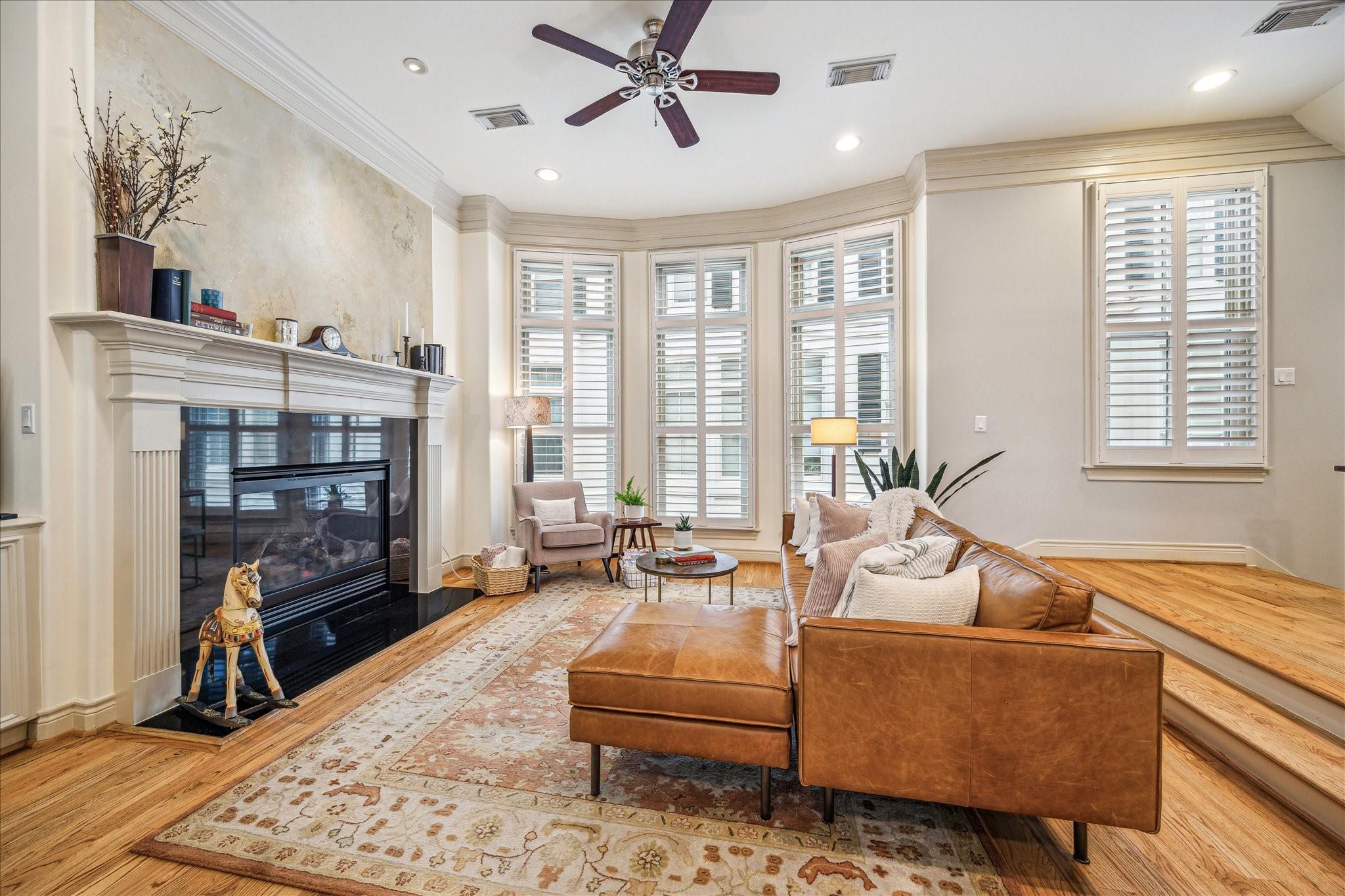 4001 Bellefontaine # A