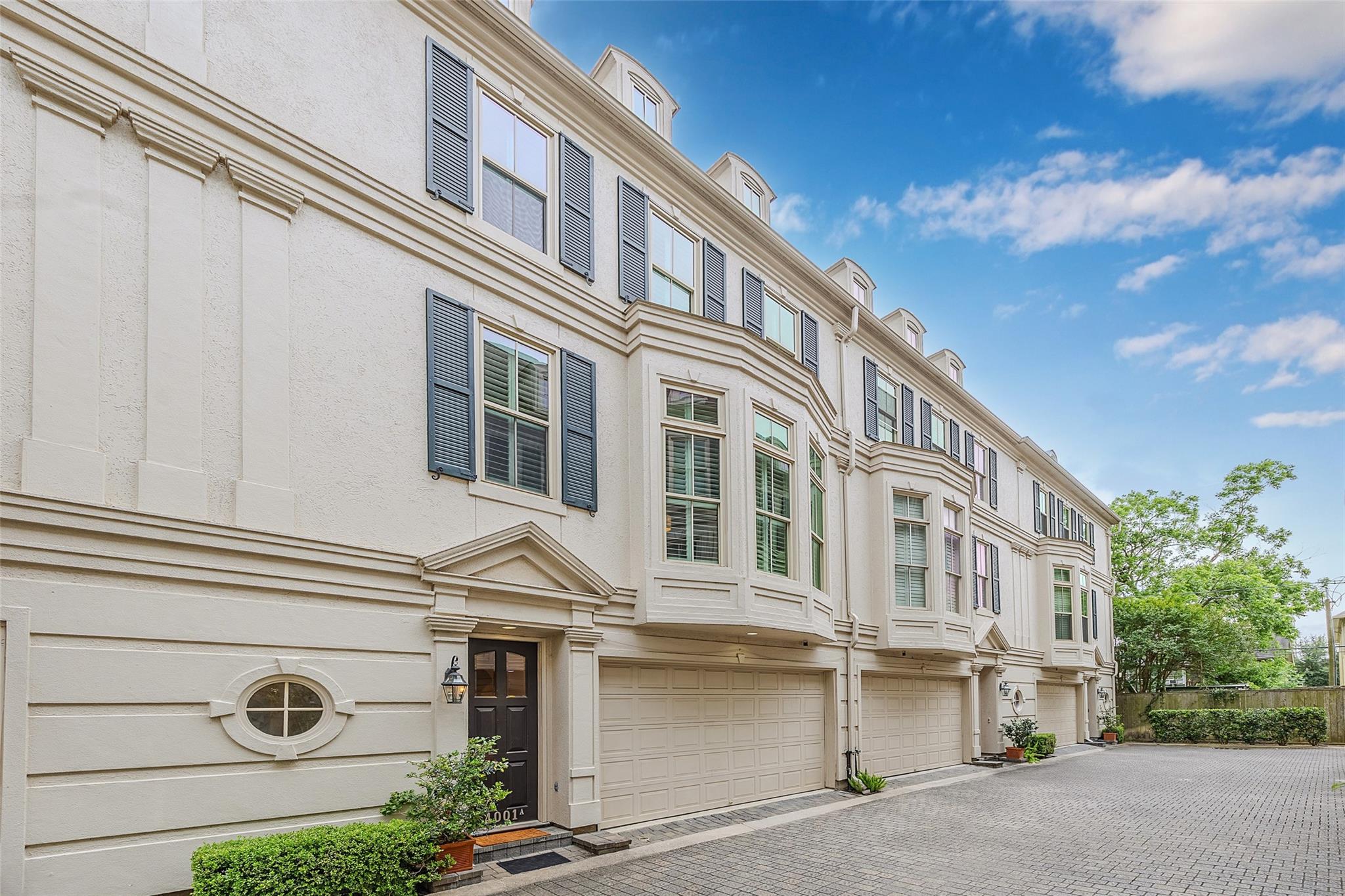 4001 Bellefontaine # A