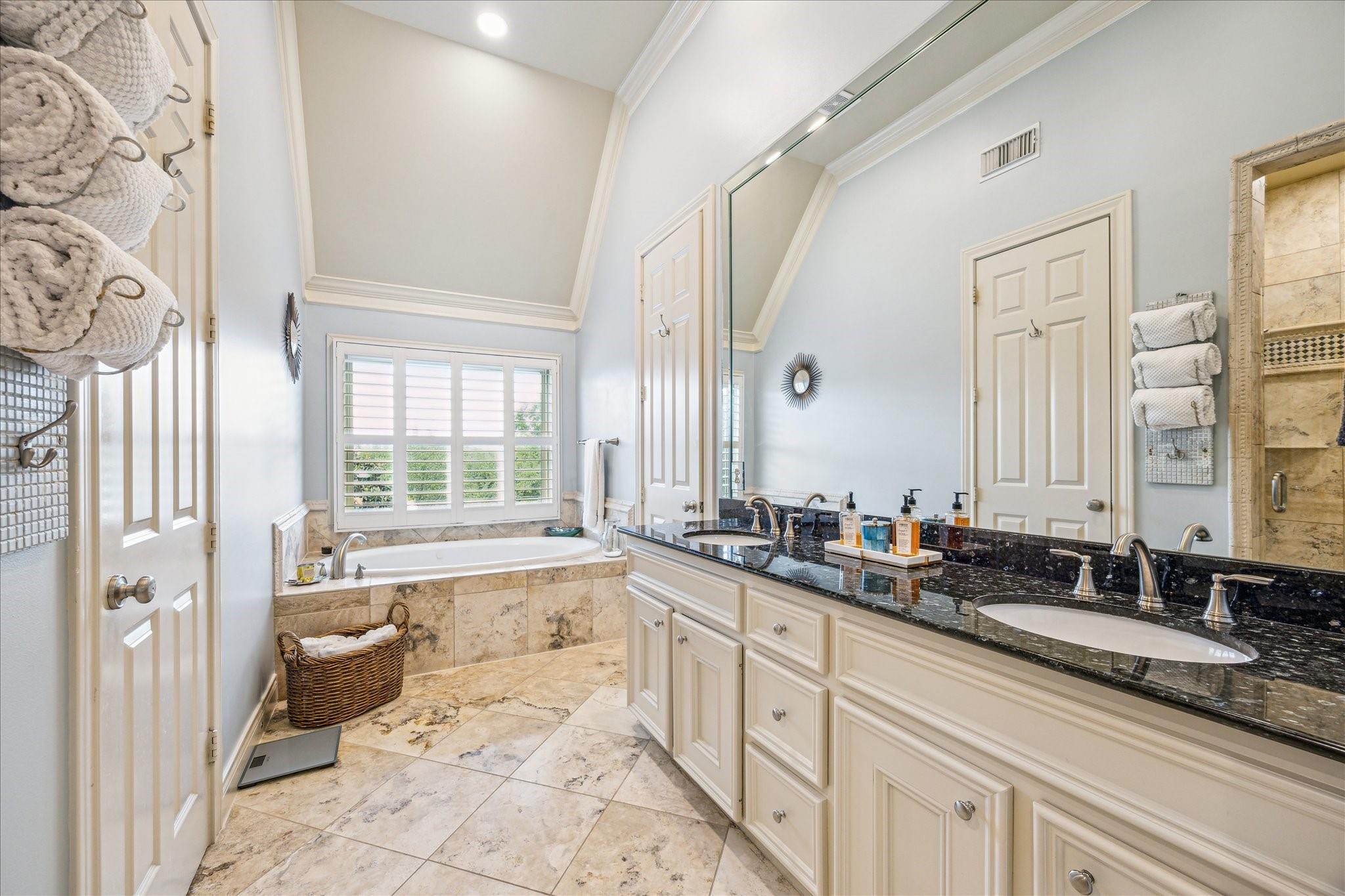 4001 Bellefontaine # A