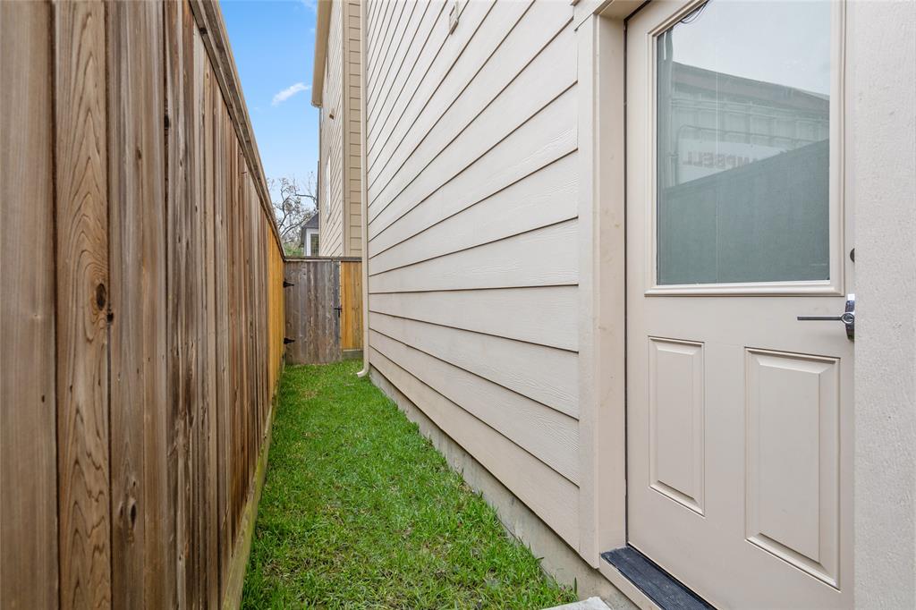 9406 Campbell Road # K