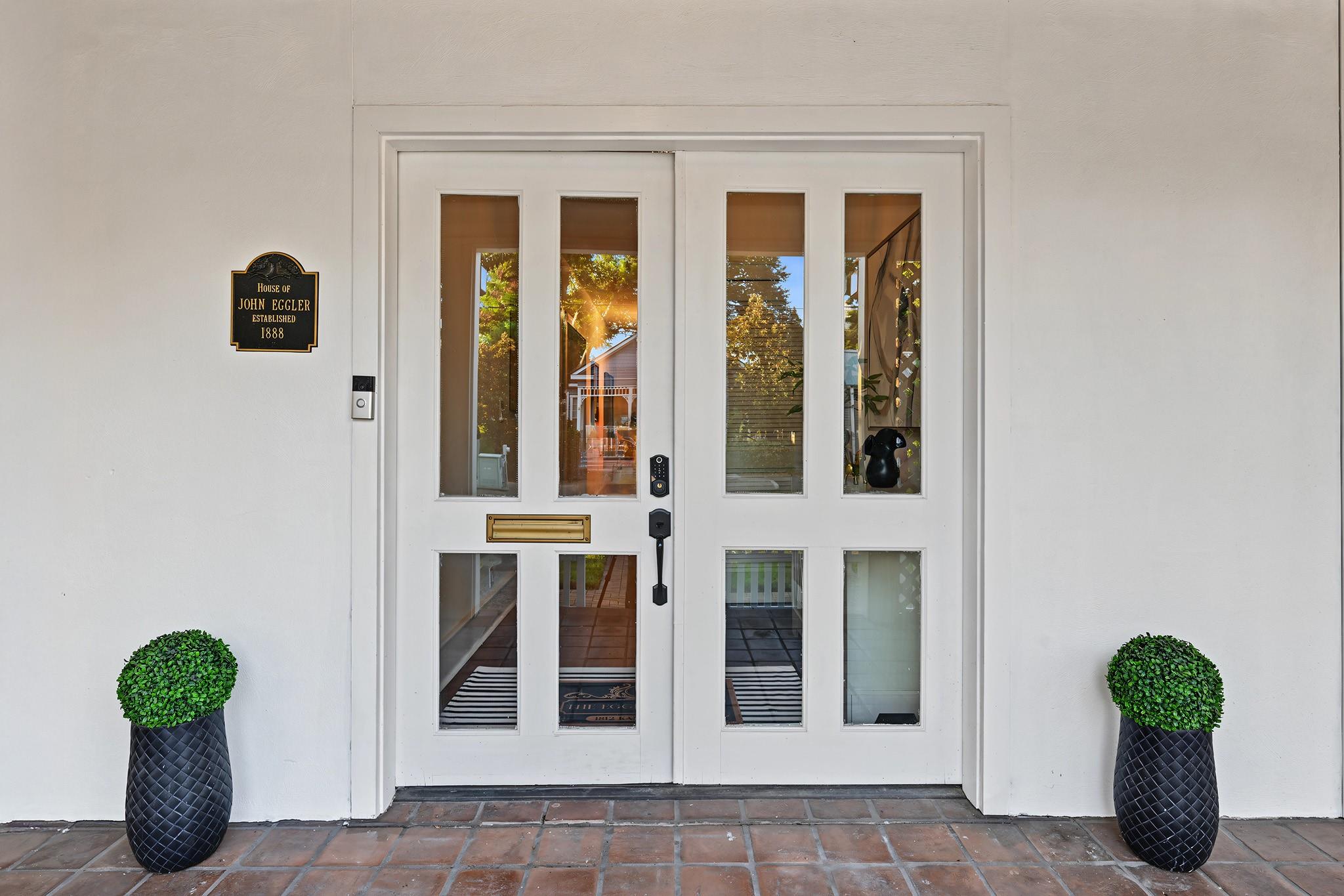 1812 Kane Street