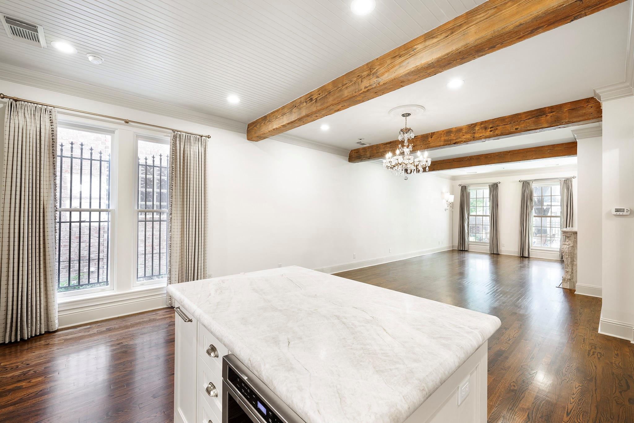 5124 Chevy Chase Drive