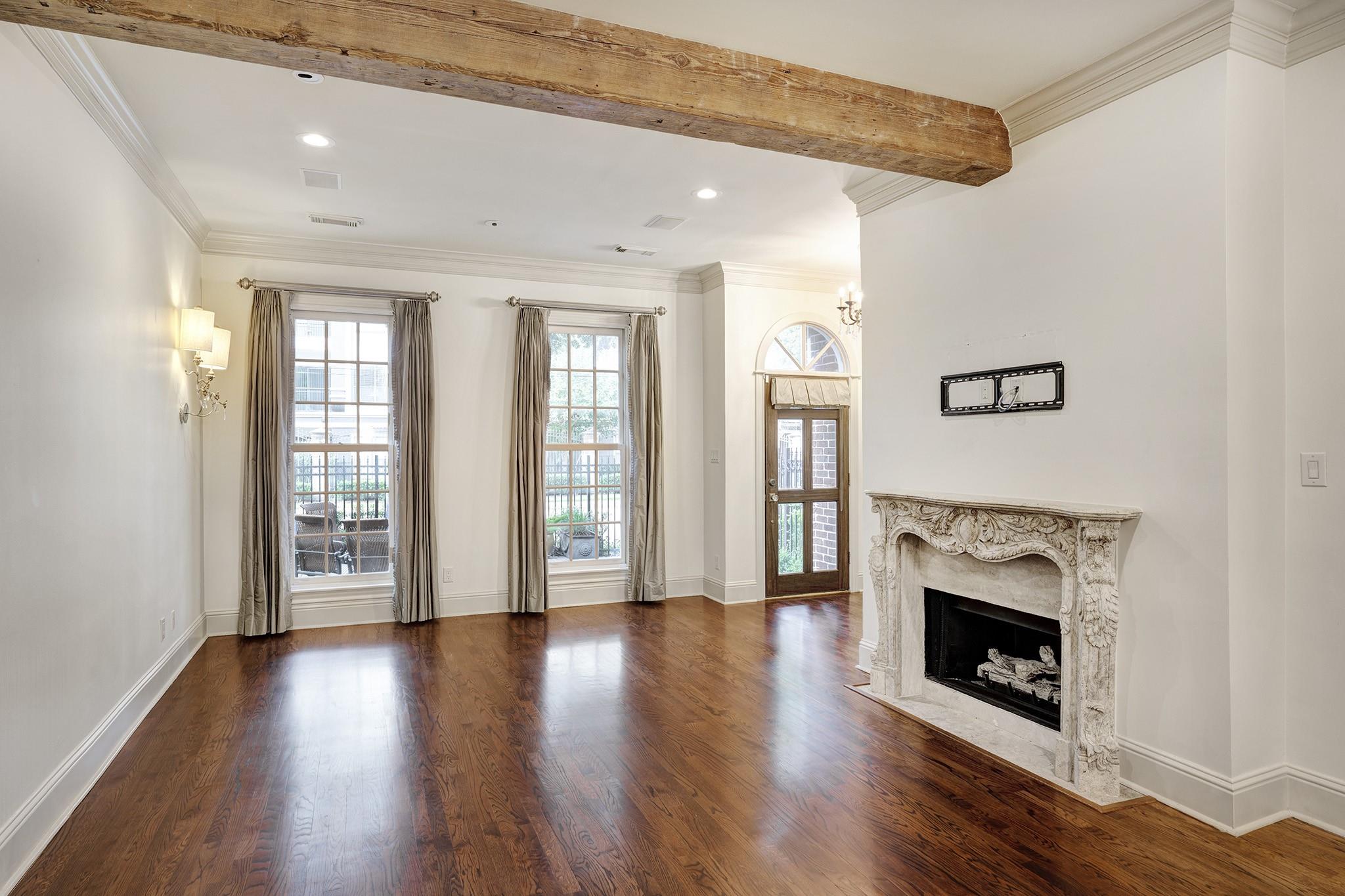 5124 Chevy Chase Drive