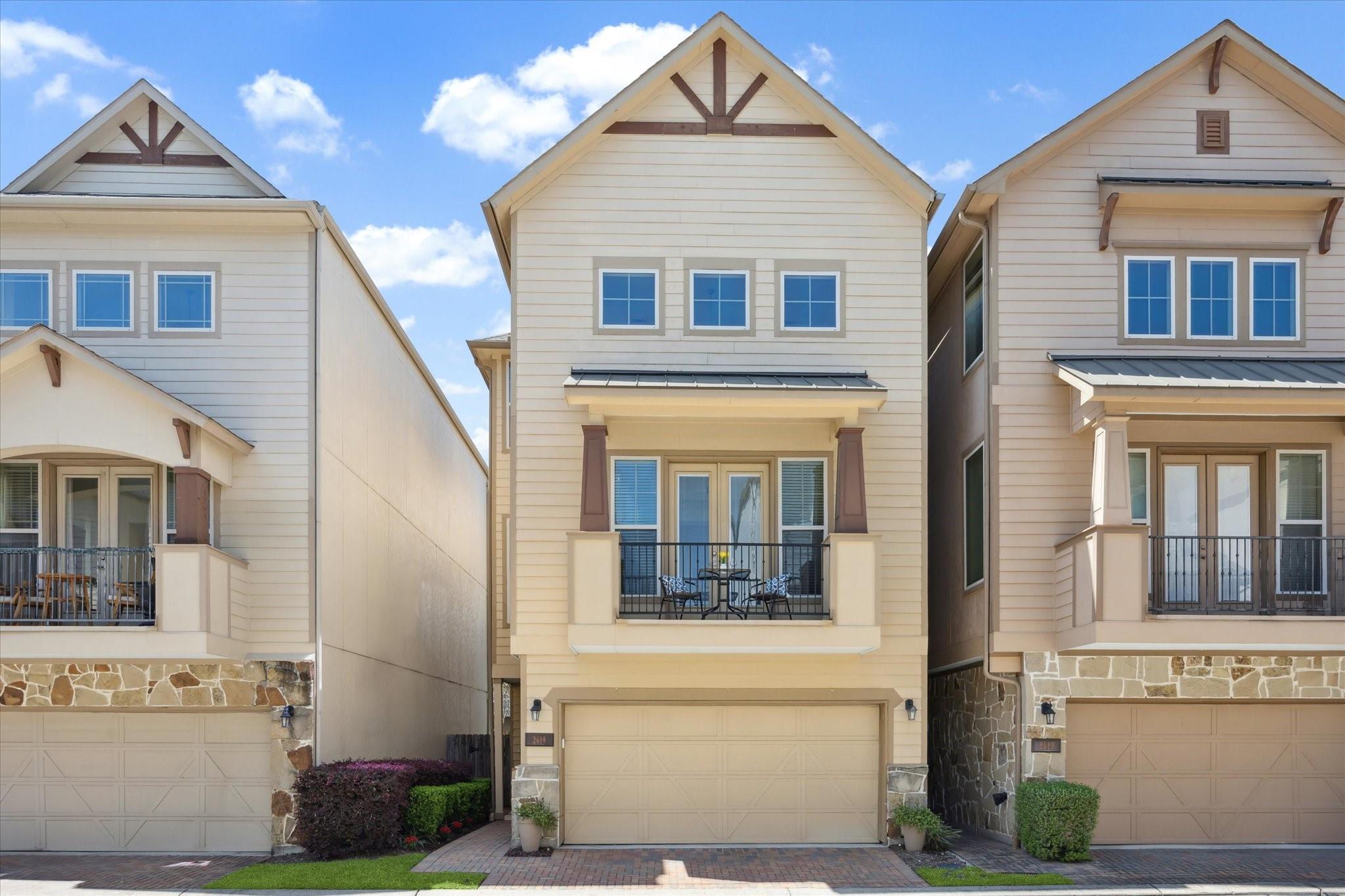 2619 Shady Woods Lane