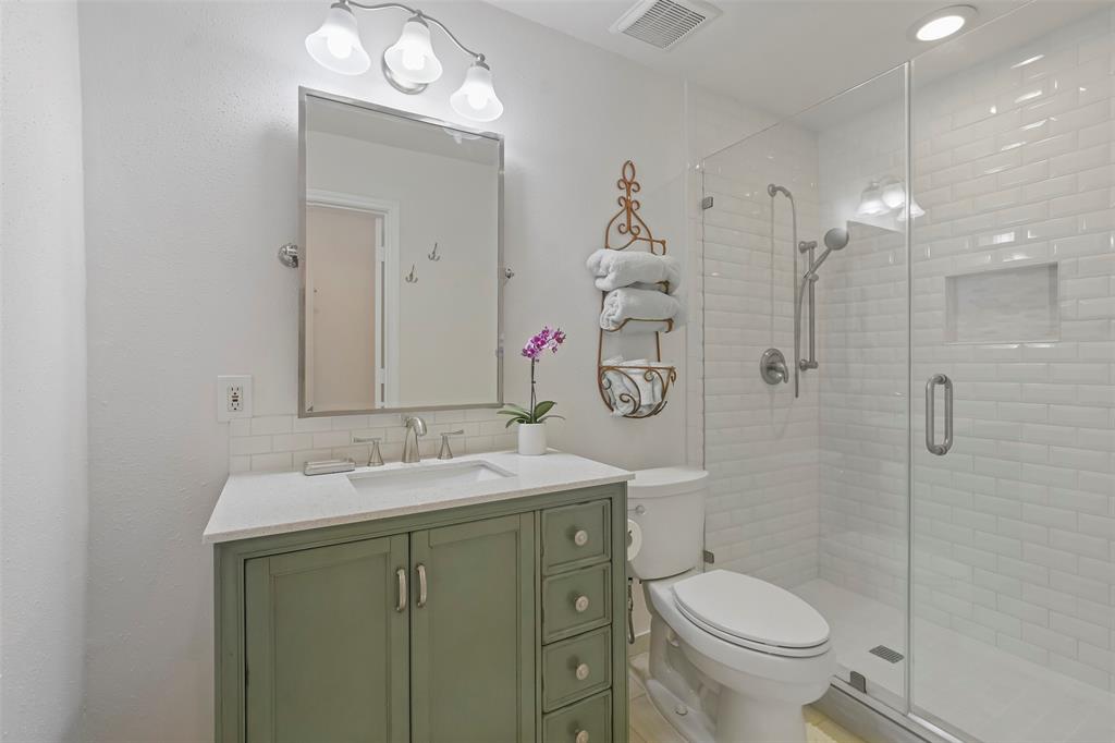 7413 Brompton Street