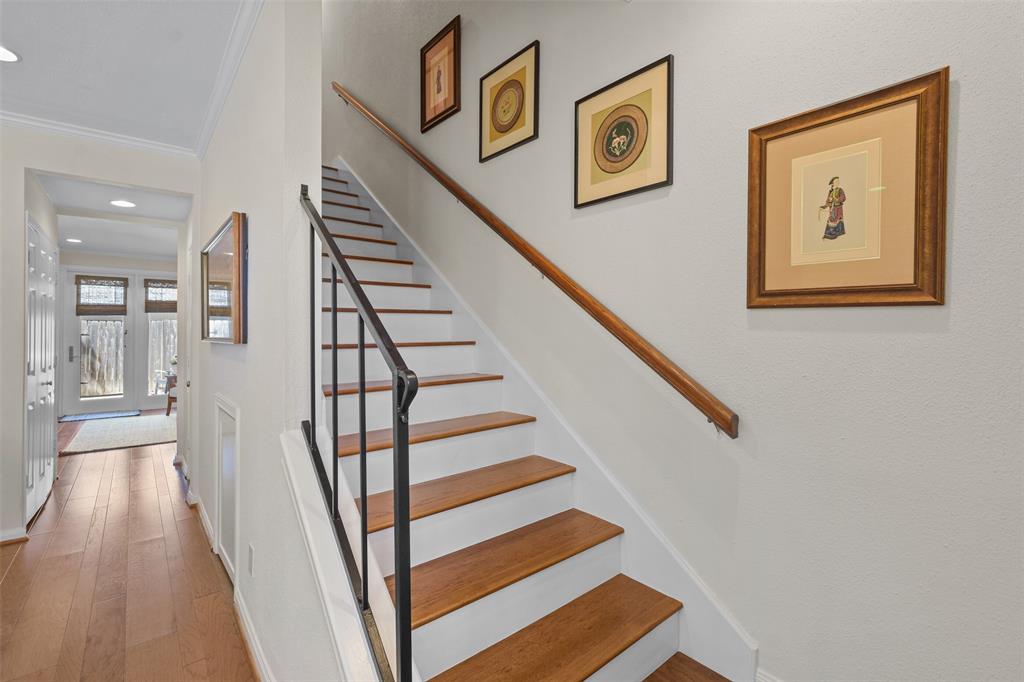 7413 Brompton Street