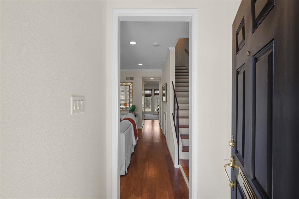 7413 Brompton Street