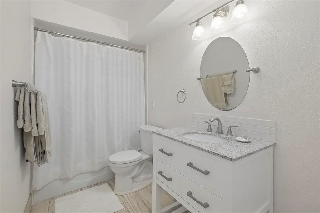 7413 Brompton Street