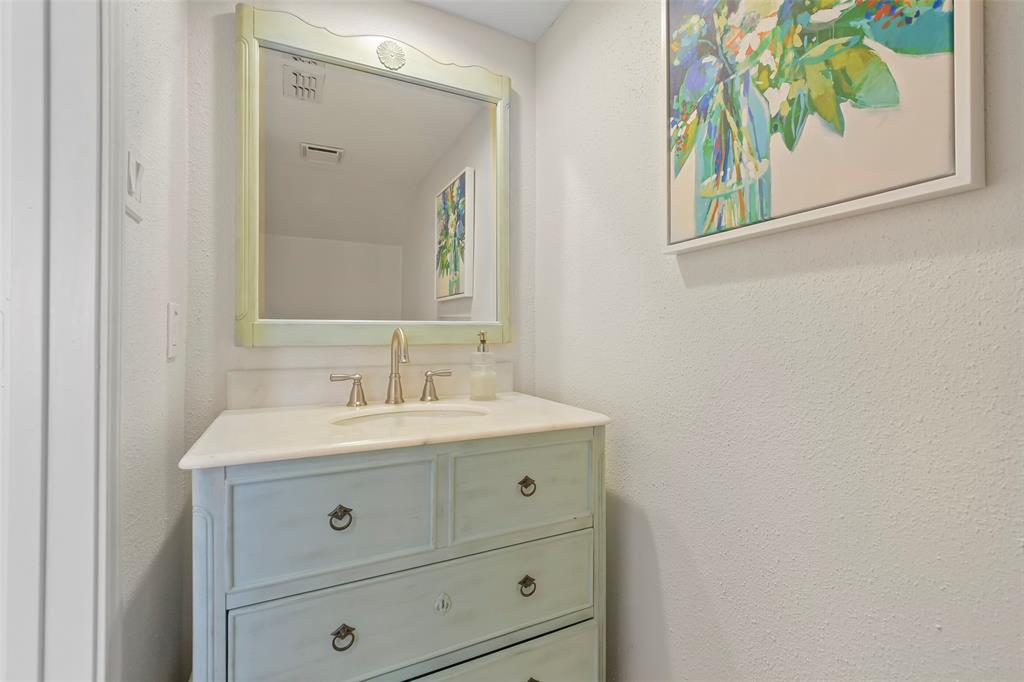 7413 Brompton Street