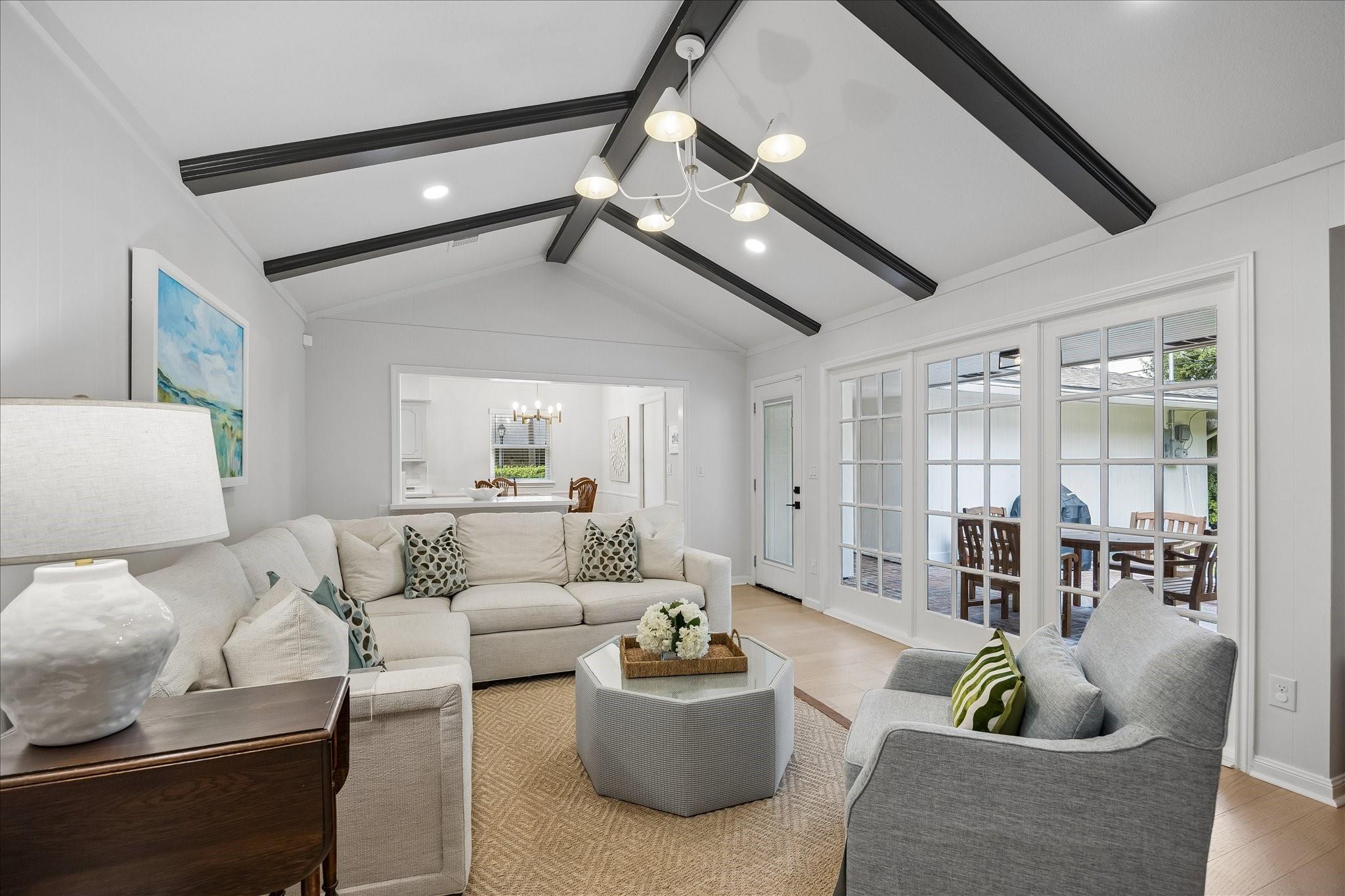 10050 Wickersham Lane