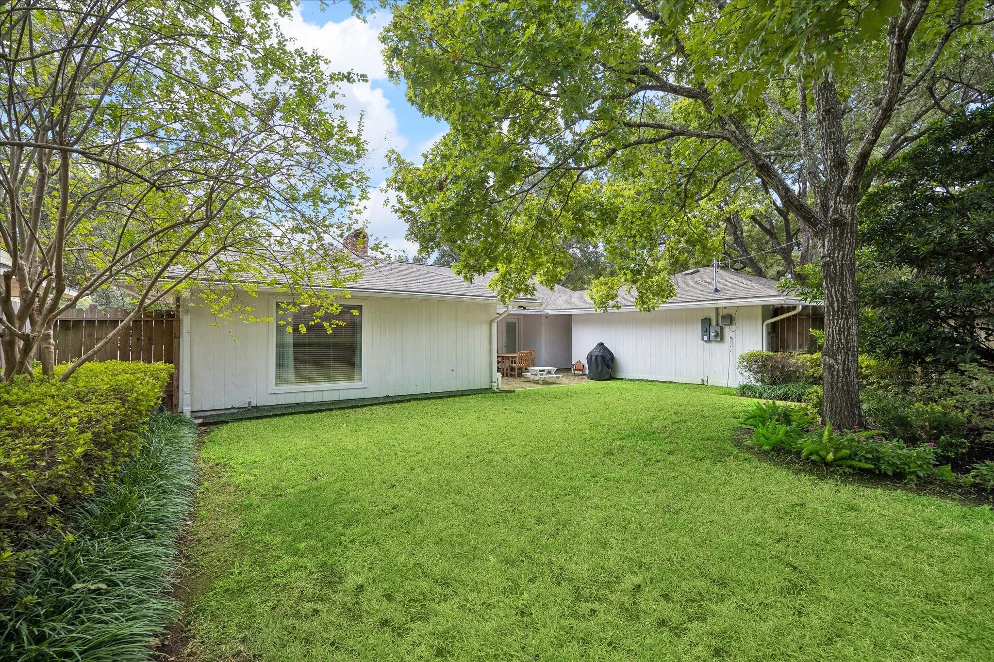 10050 Wickersham Lane