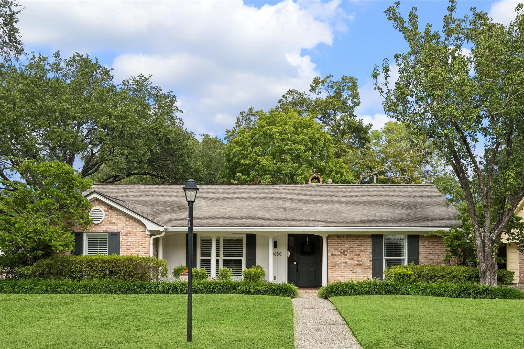 10050 Wickersham Lane