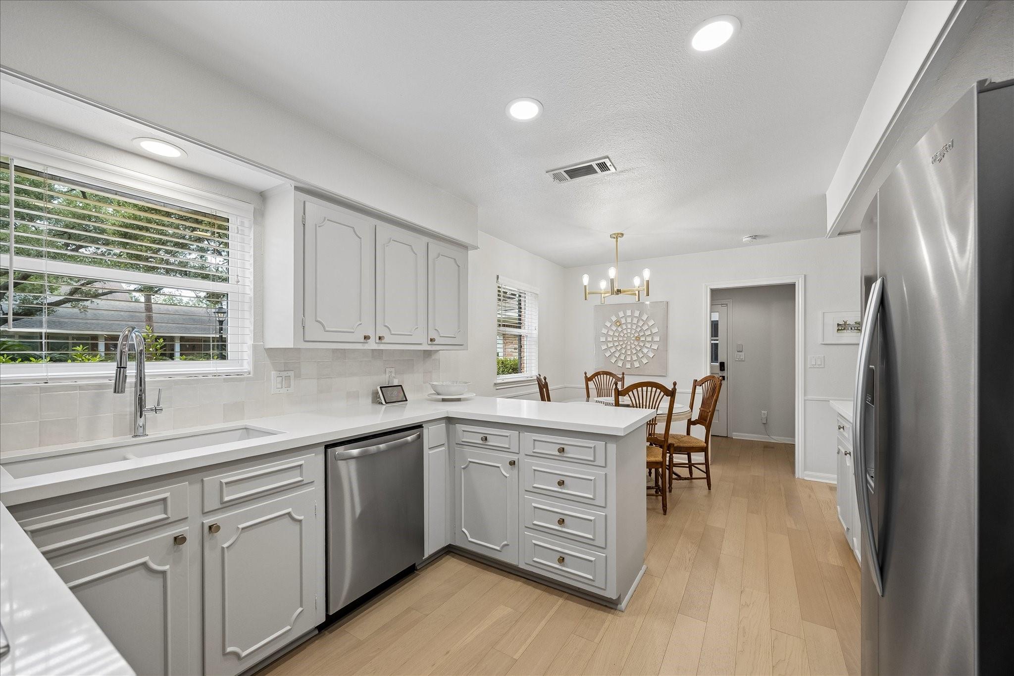 10050 Wickersham Lane