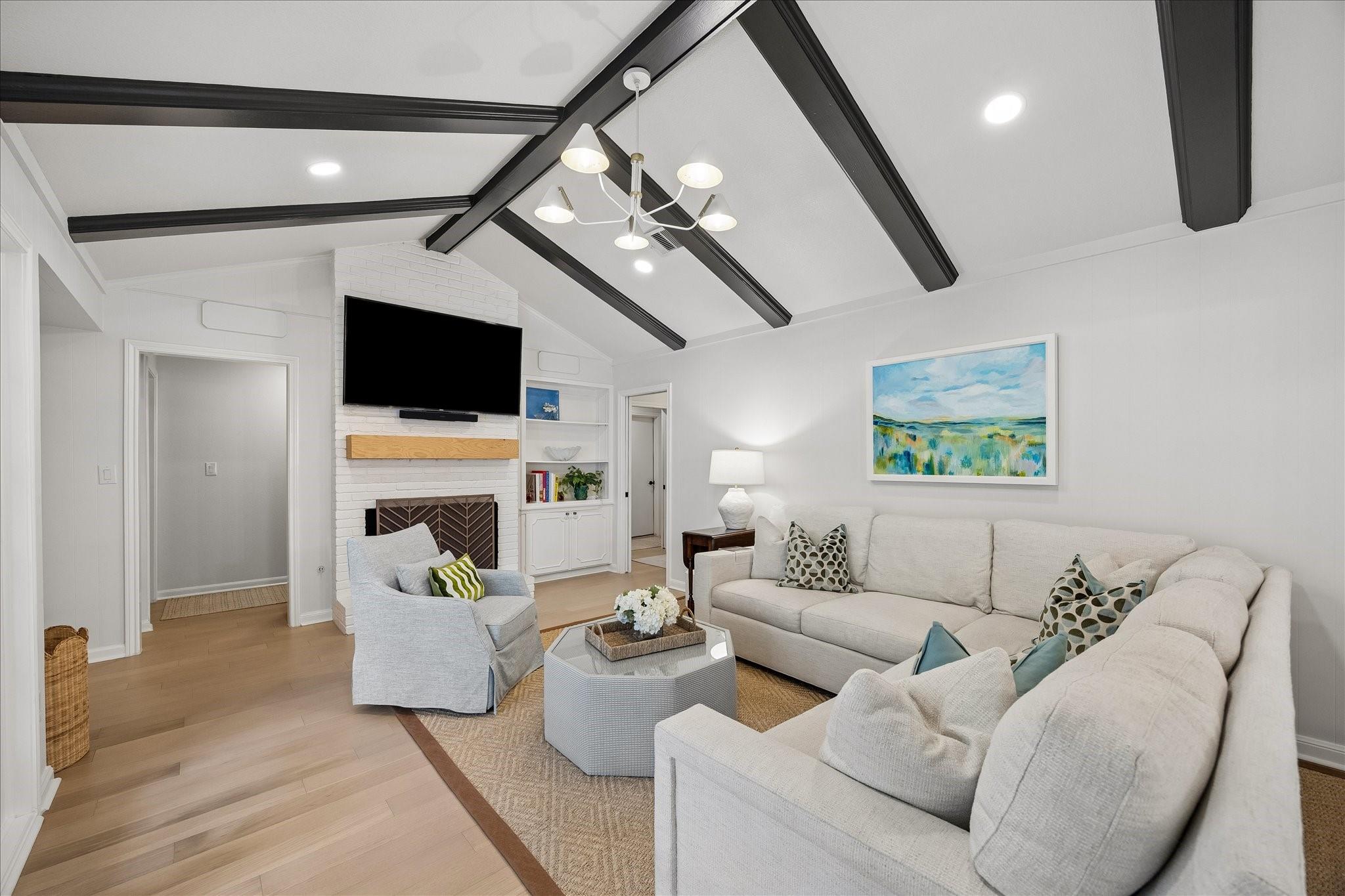 10050 Wickersham Lane