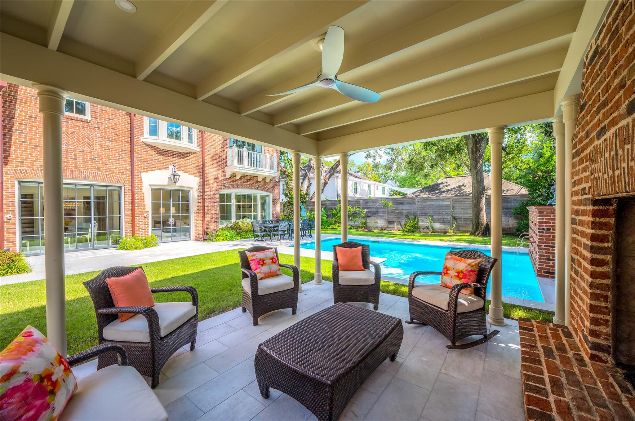 2131 Brentwood Drive