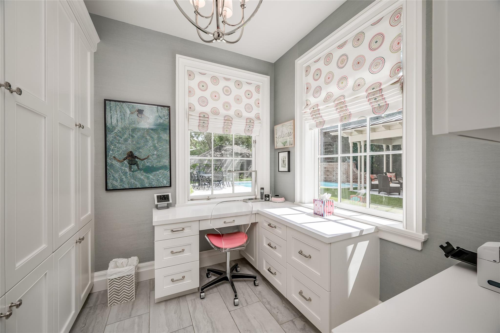 2131 Brentwood Drive