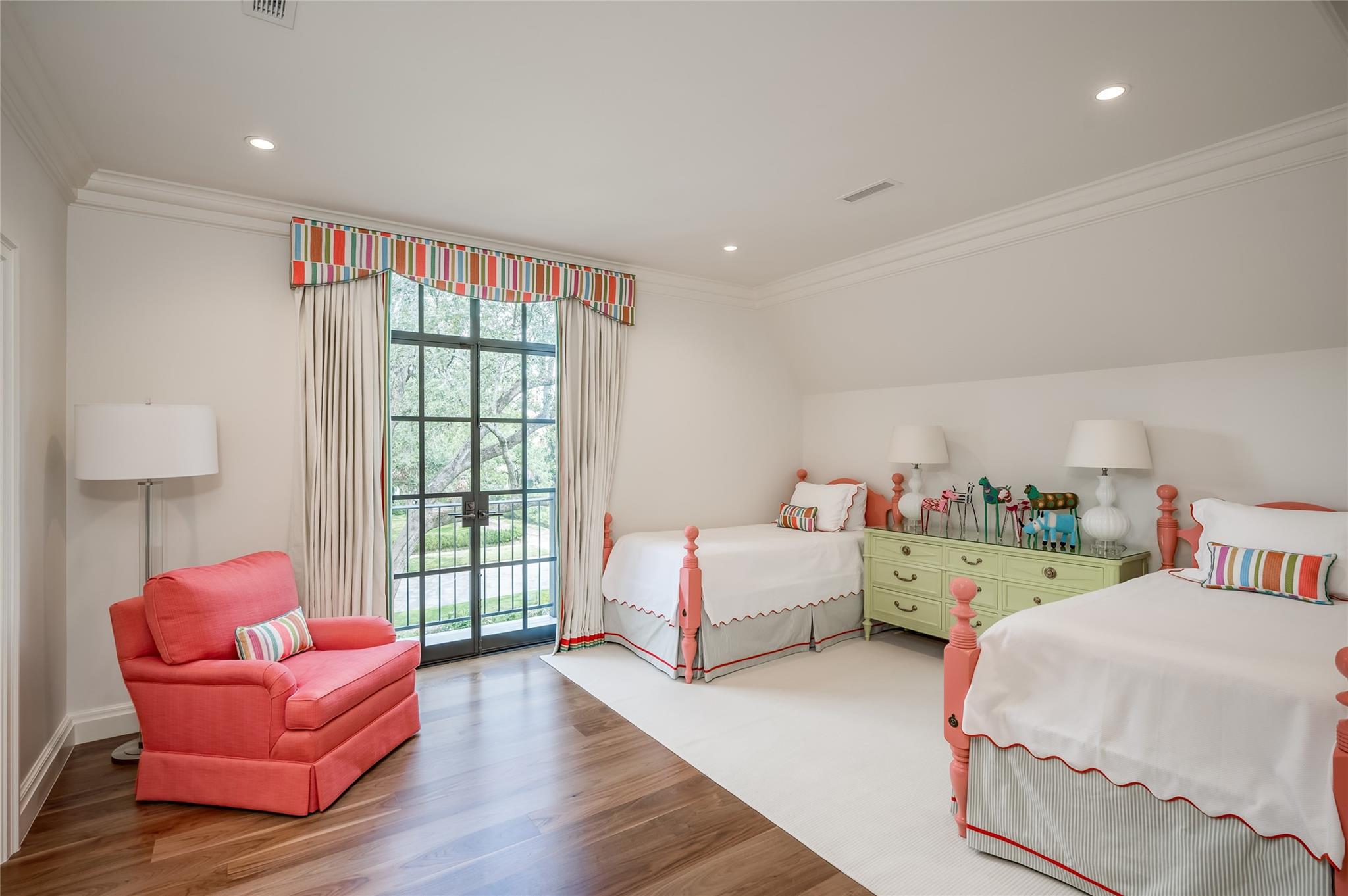 2131 Brentwood Drive