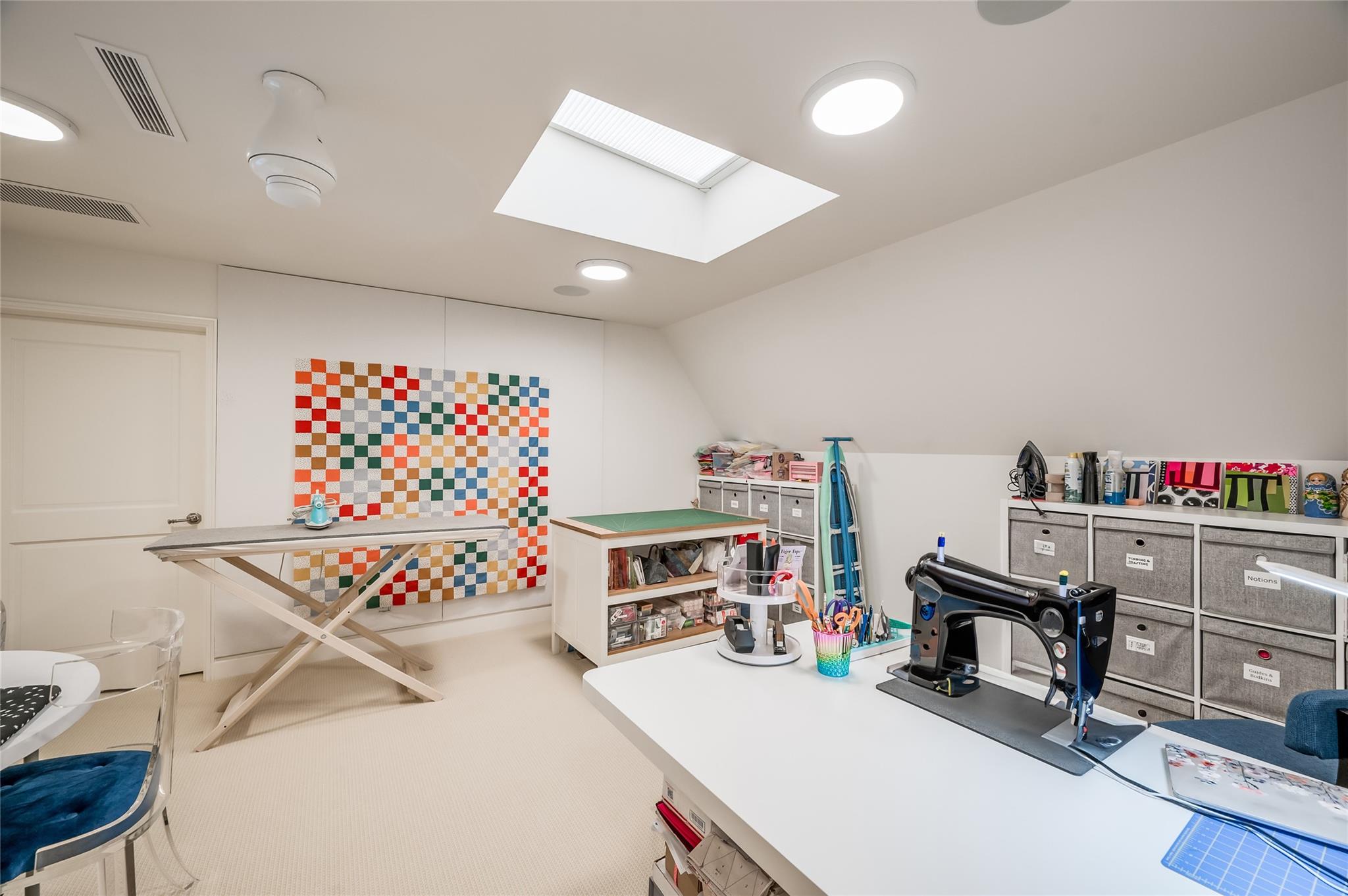 2131 Brentwood Drive